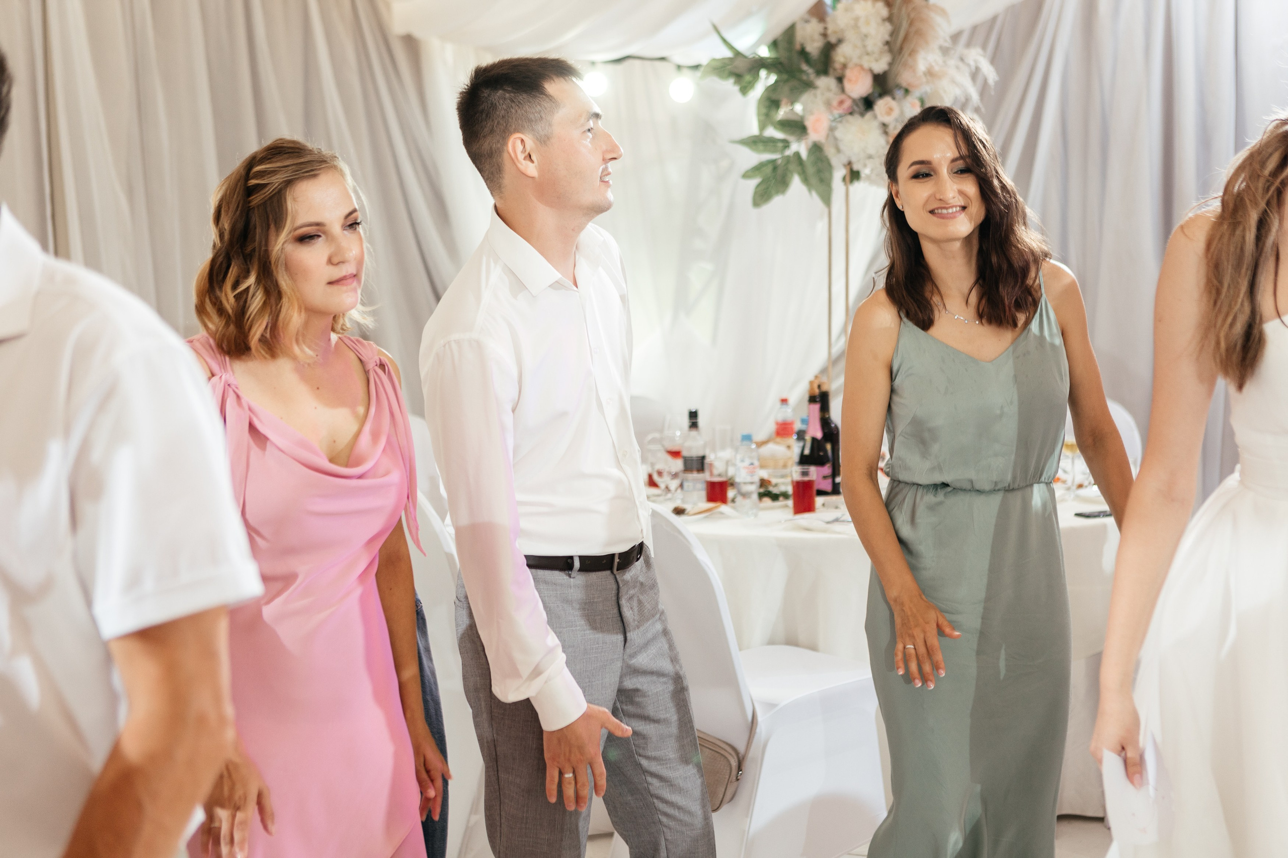 Свадебный фотограф Уфа — Руслан ГабдлисламовЖивые эмоции, красивые кадры, воспоминания на всю жизнь.Работаю по всей Республике Башкортоста. Свадебный фотограф Уфа Руслан Габдлисламов