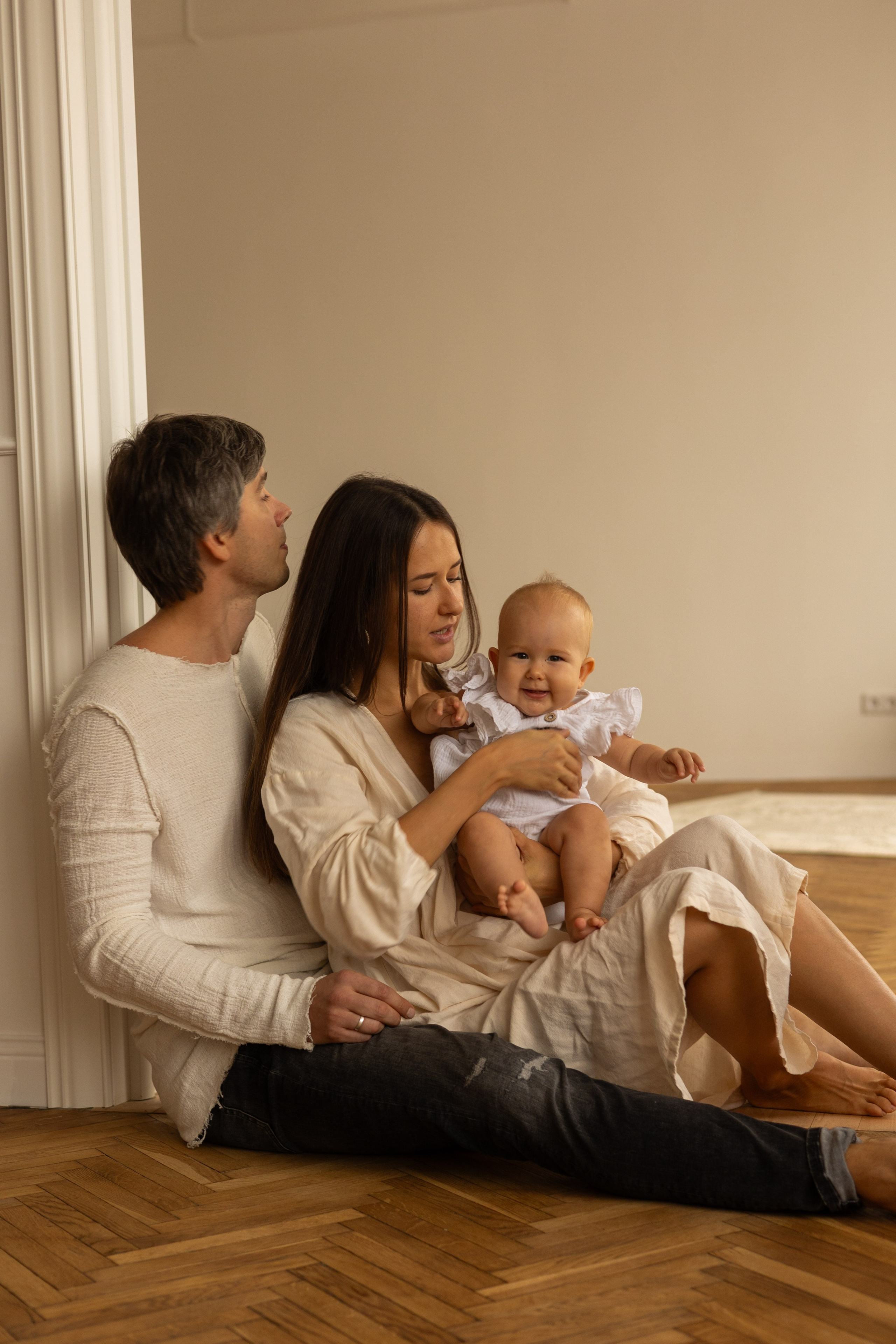 Ник, Карина, Ричард, Линда. Привет! Меня зовут Эльвира, я фотограф в Екатеринбурге