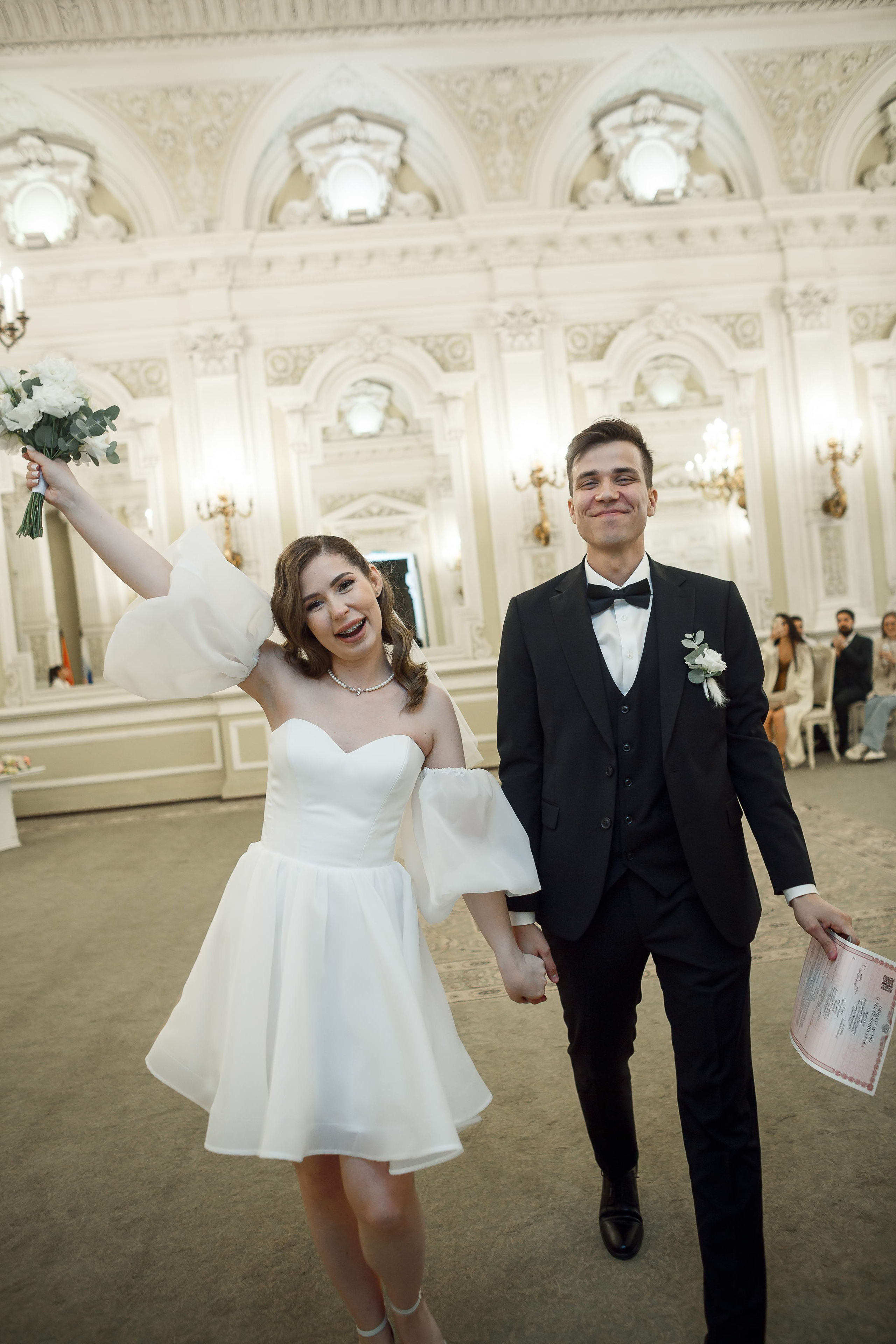 Свадебный альбом. Свадебный фотограф Игорь Брундасов 8PHOTO на свадьбу венчание загс СПб