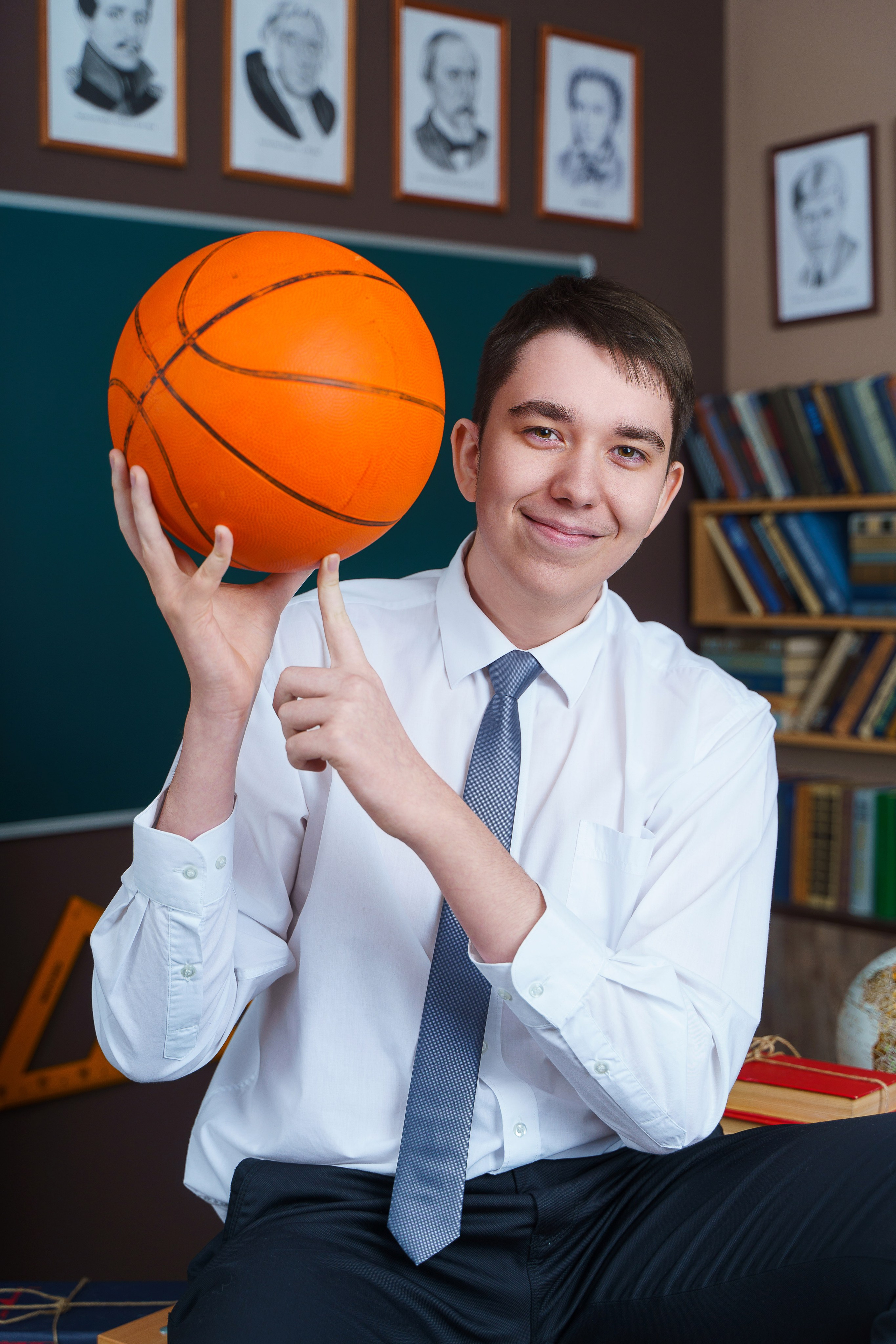 Выпускные фотосессии. Детский школьный фотограф в Кемерово Зиновьева Екатерина