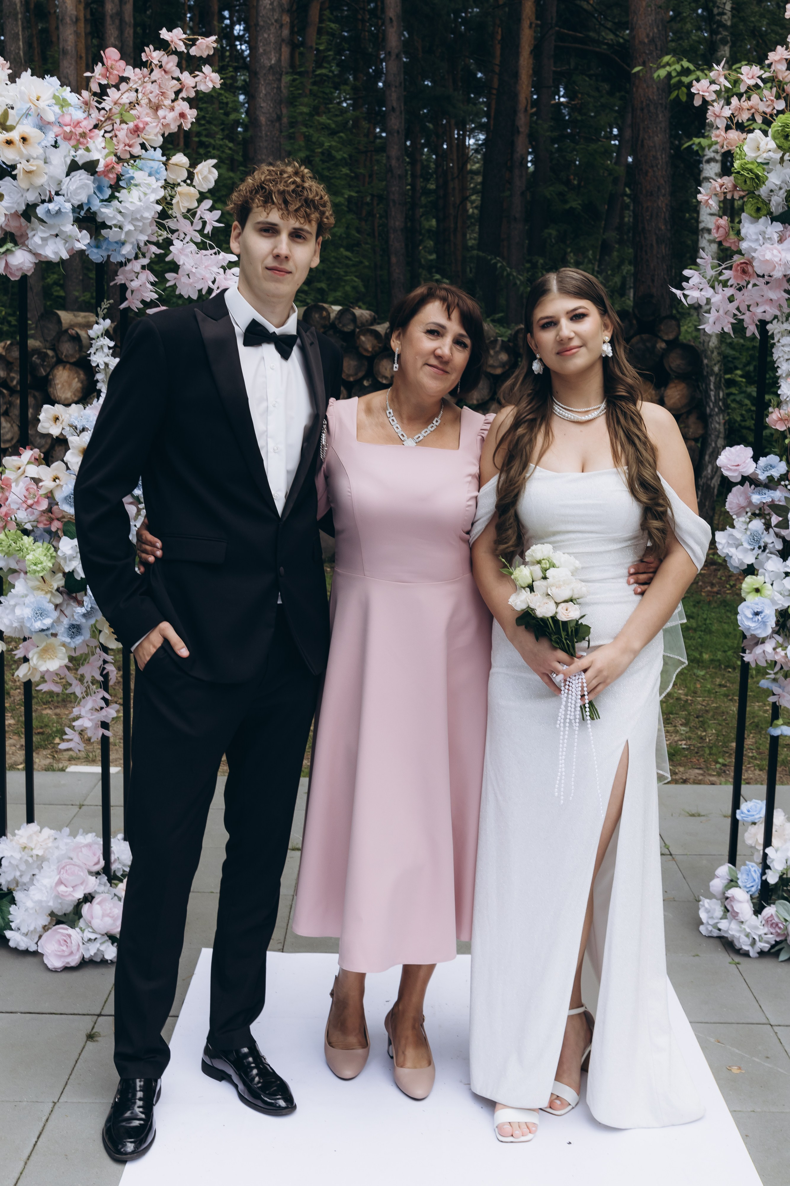 03.08.25 Артем & Анастасия. Свадебный и семейный фотограф в Новосибирске Дарья Кель