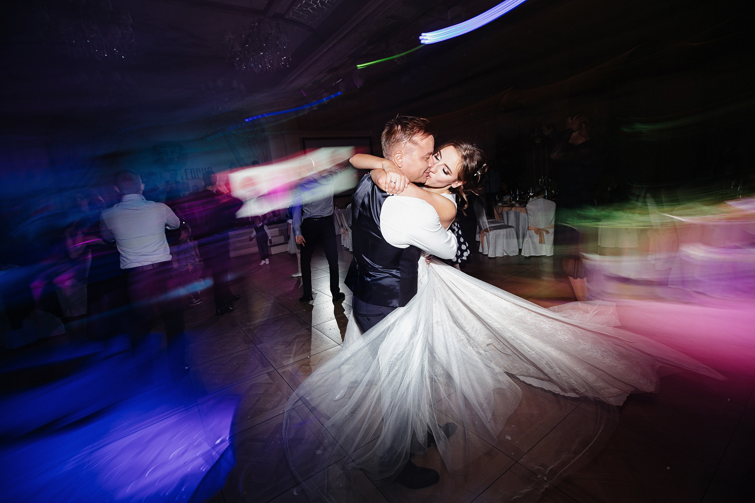 SERG & OKSANA. Worldwide Wedding Photography Demskoy Studio