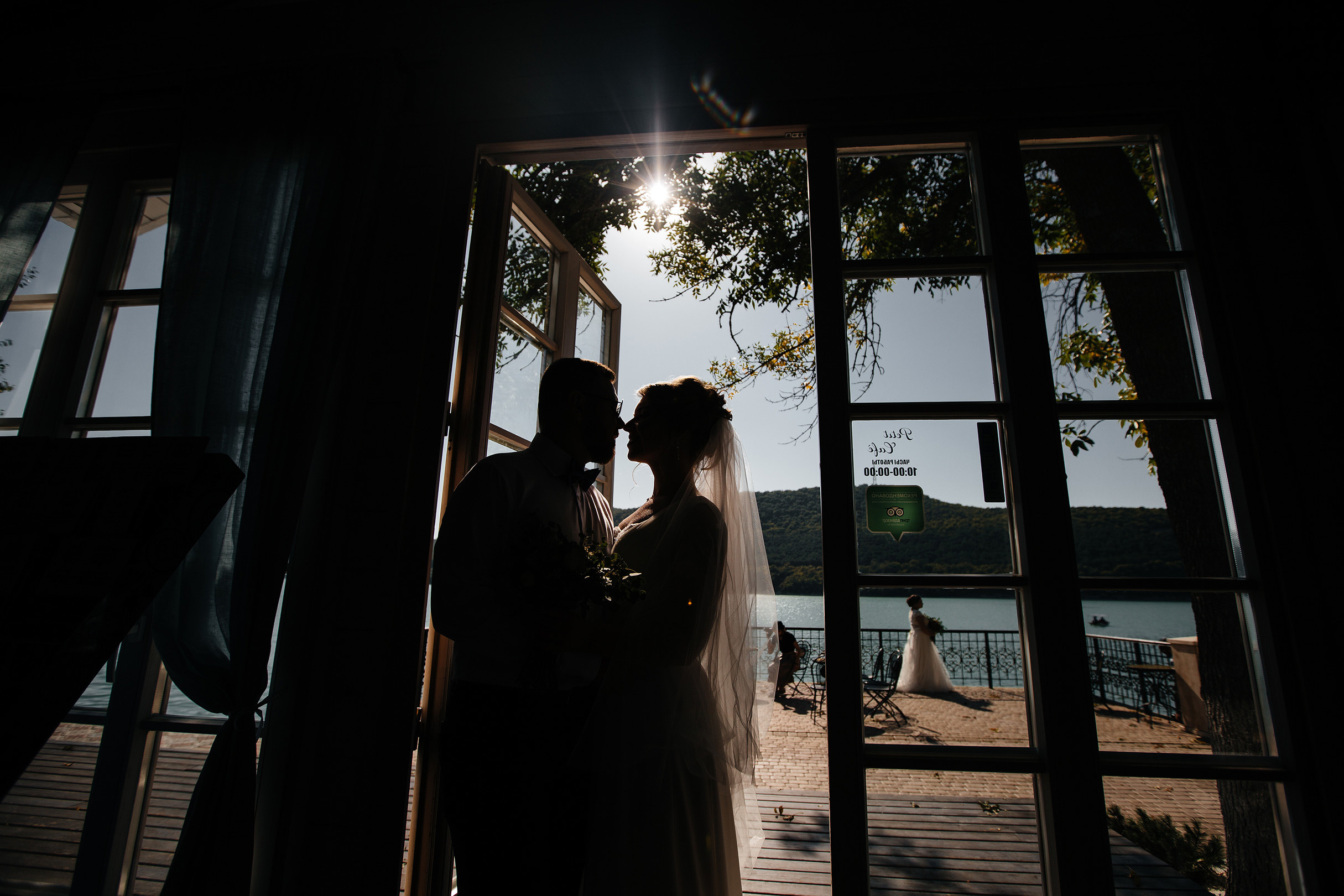 Свадебный фотограф в Абрау-Дюрсо