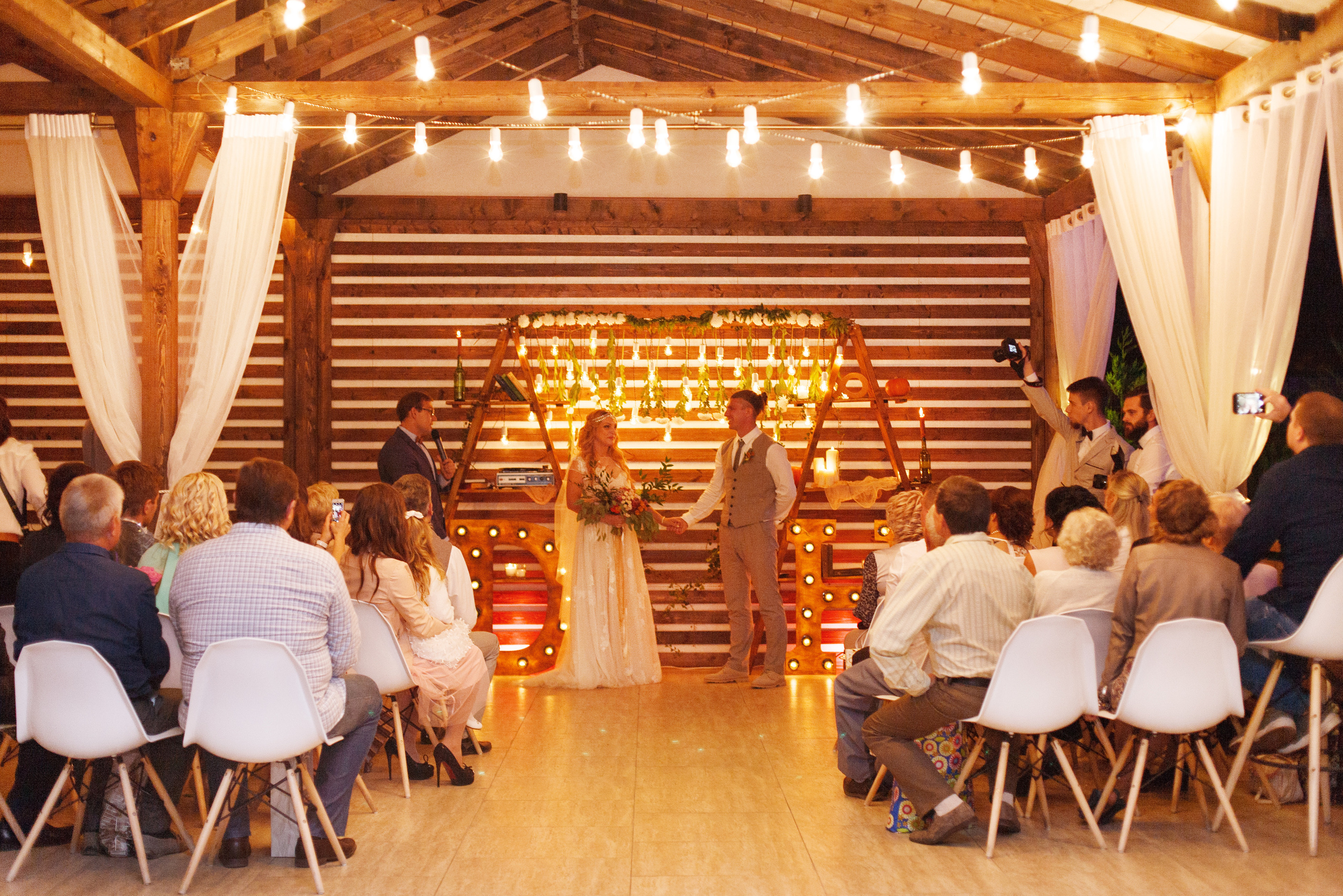 В отеле Lexx свадьба