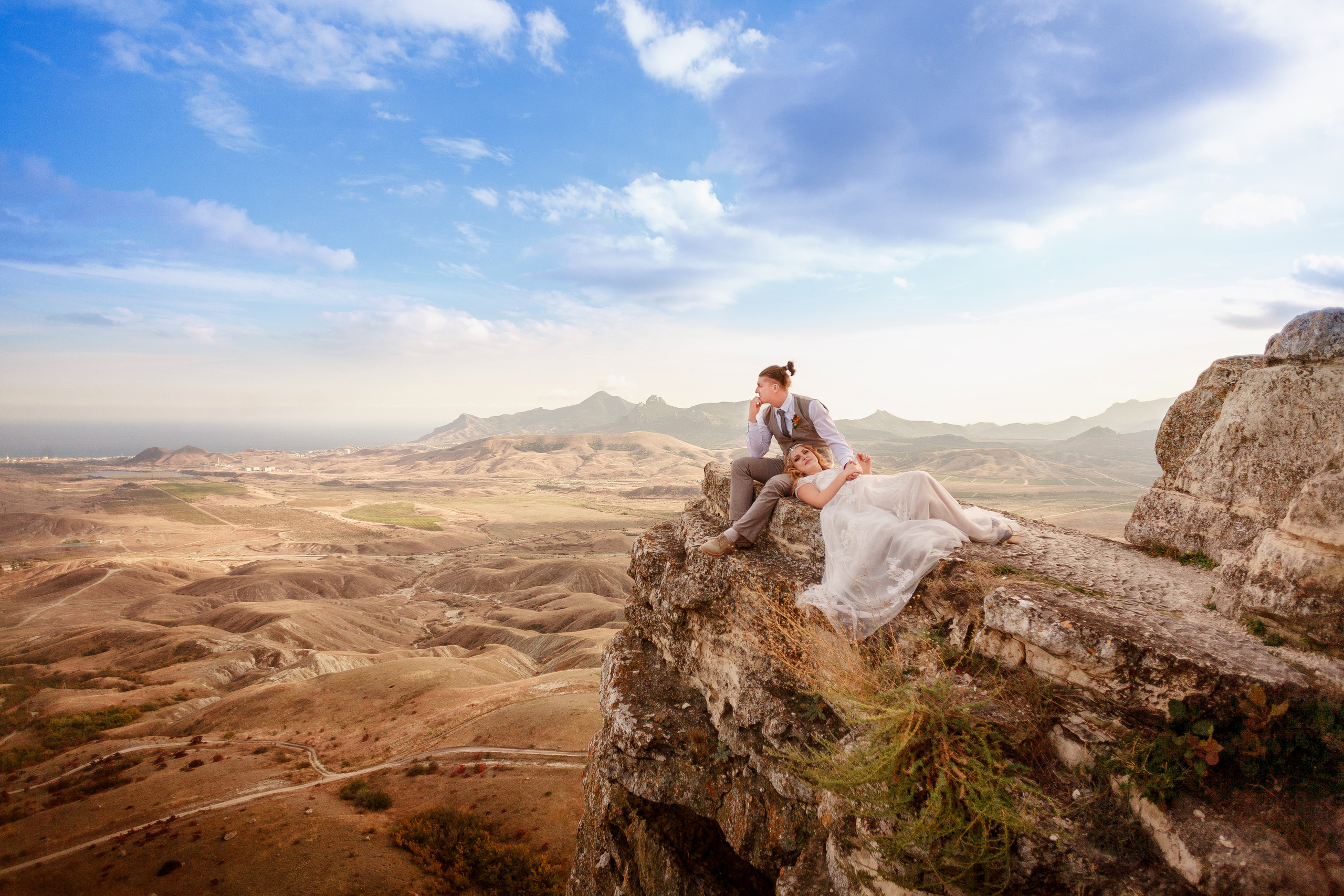 Свадебная фотосессия на Звездопаде воспоминаний Крым