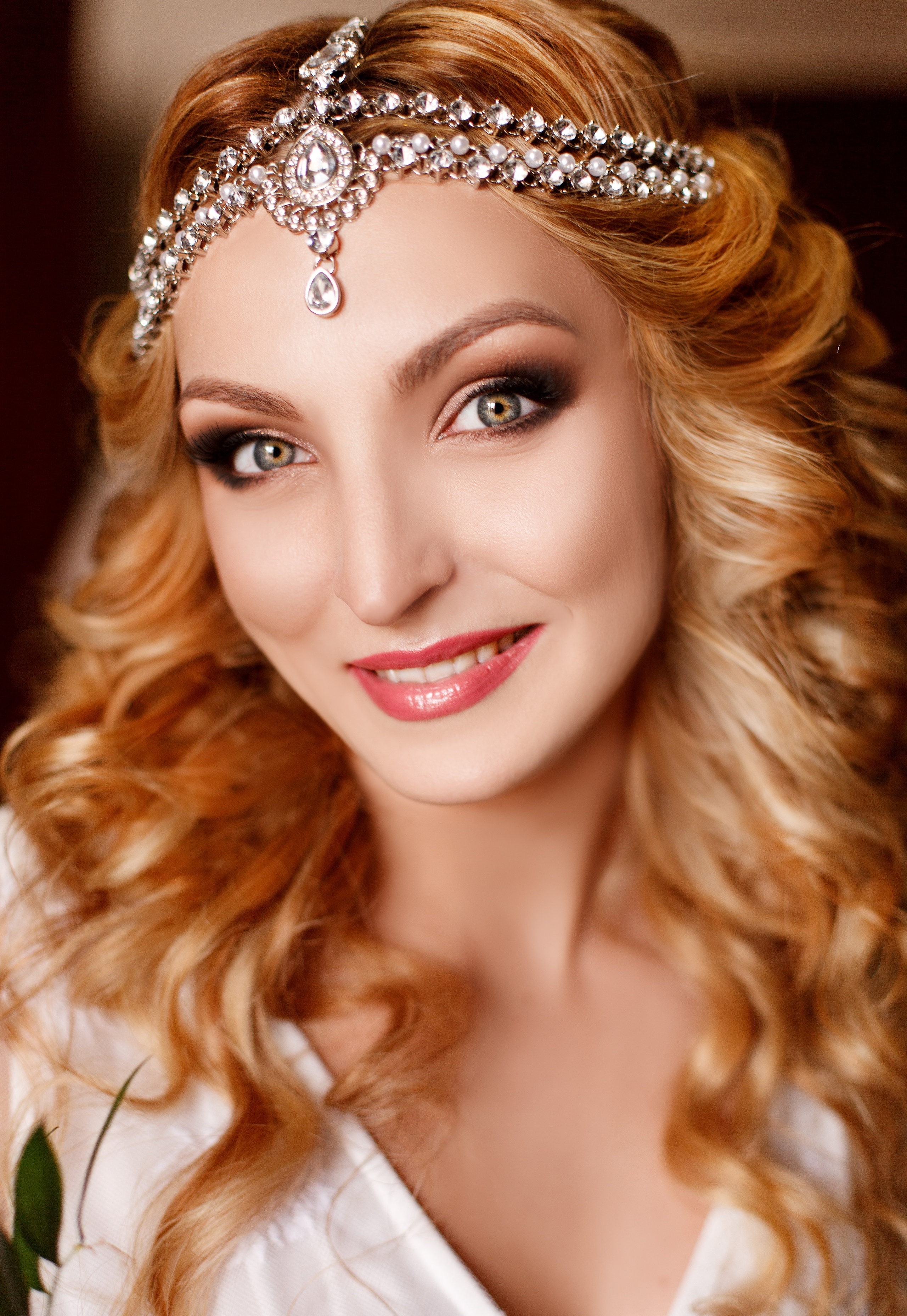 Портрет невесты крупным планом 