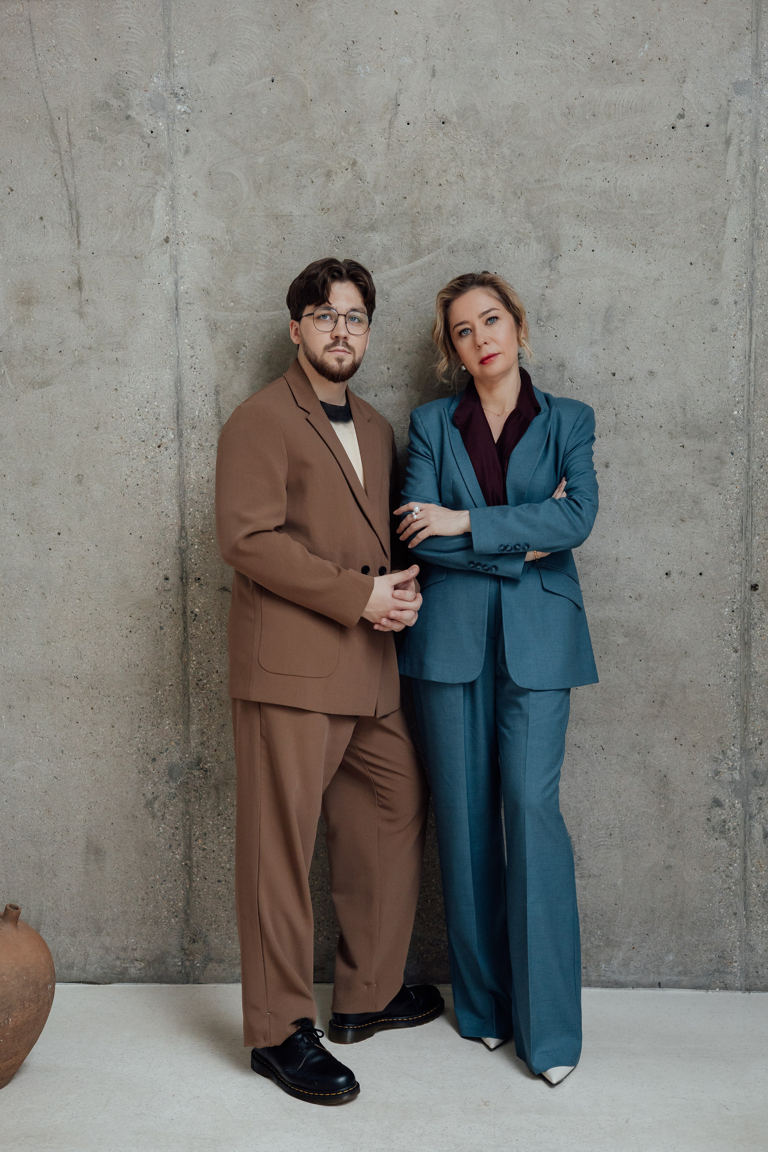 Юлия и Данила. «Пять граней силы». Семейная фотосессия мама и взрослый сын. Психолог, фотограф Мария Черницкая