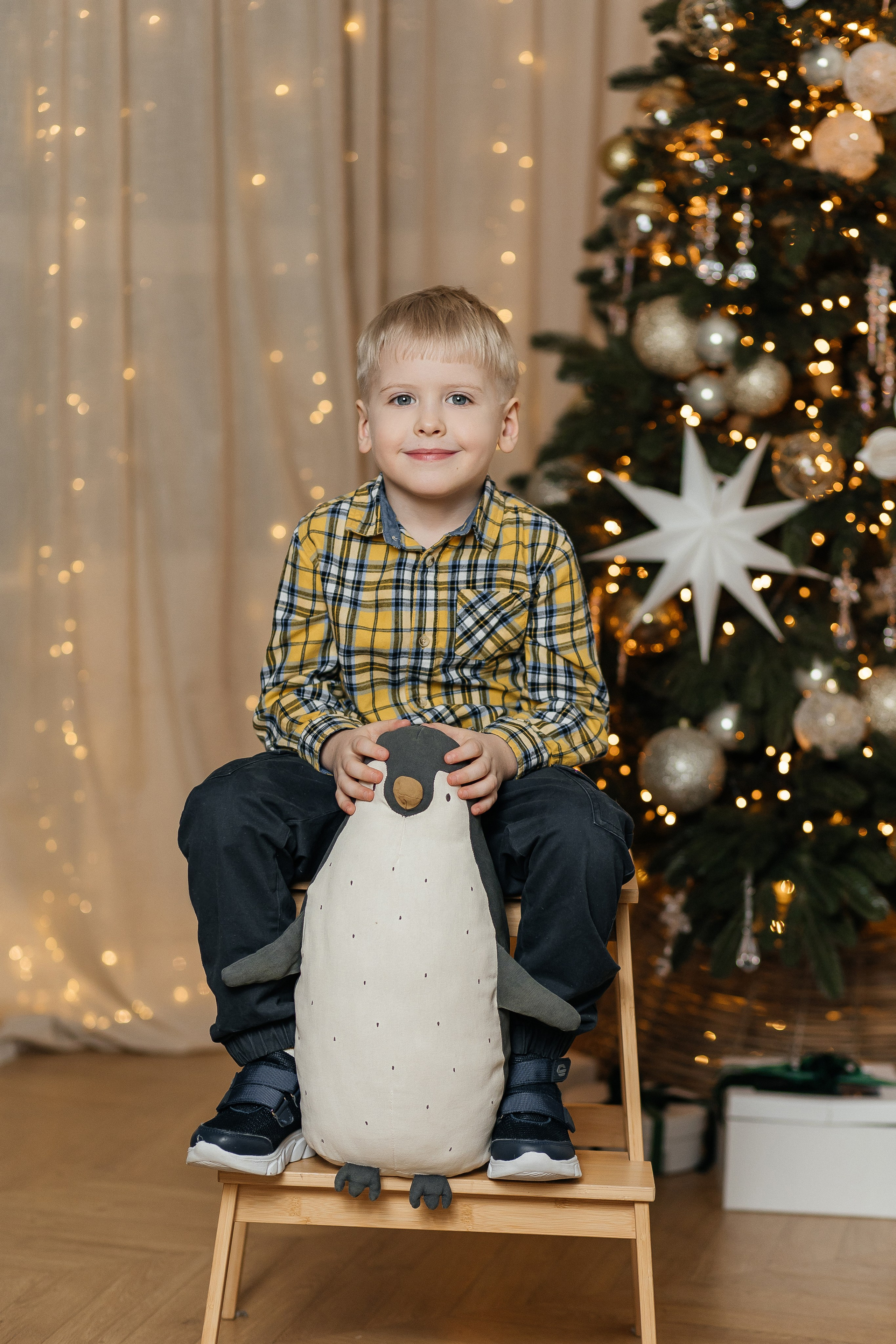 Дарья с семьей новогодняя. Свадебный и семейный фотограф в Вологде Екатерина Назарина