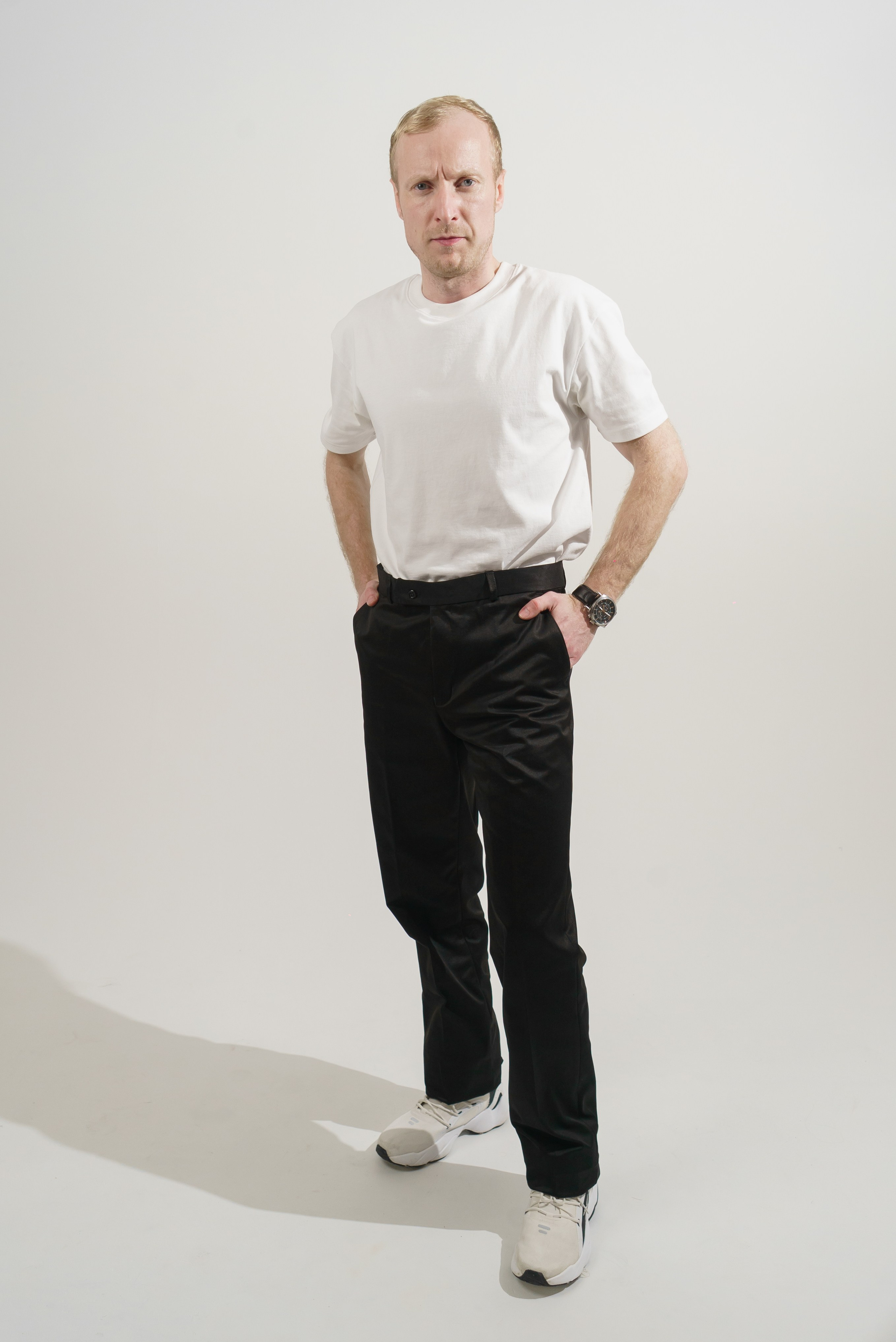 Предметная фотосъемка одежды для Wildberries и Ozon — бренды Краснодара. Фото и видеосъемка одежды для маркетплейсов Ozon, Wildberries. Шедевры для Вас! Фотограф и Видеограф в Краснодаре Пахиев Руслан