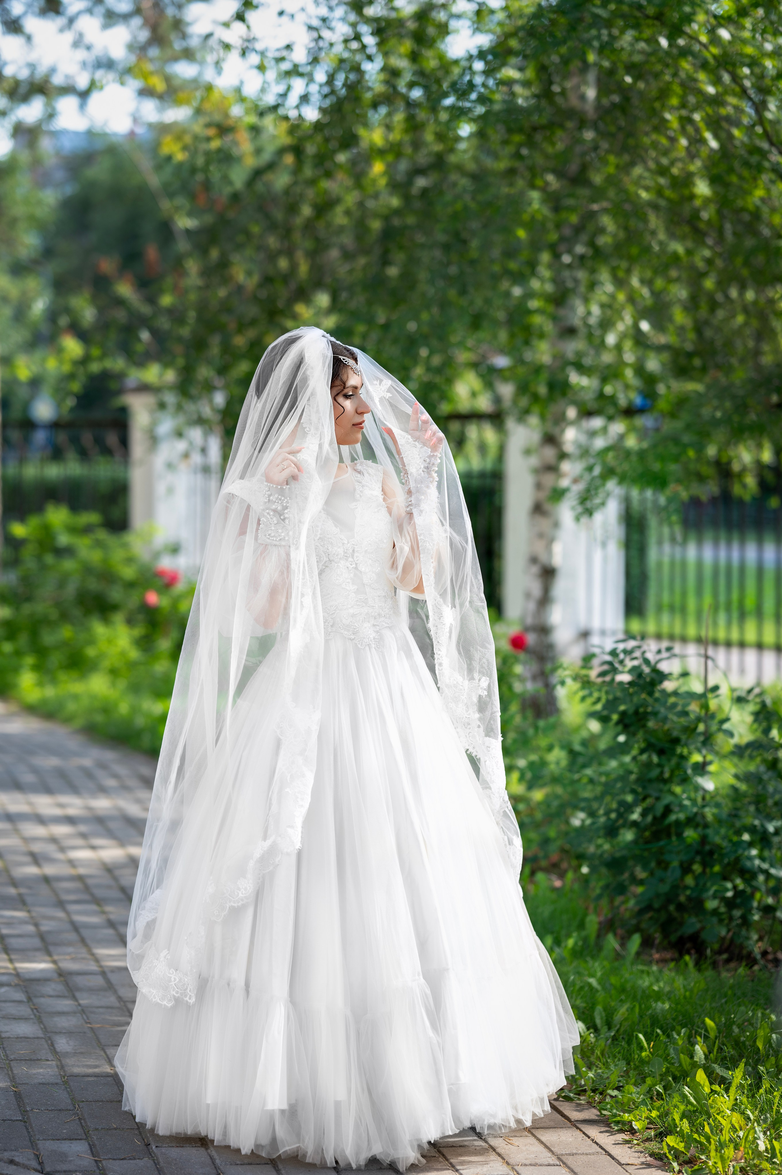 Таинство Венчания. Церковь Святых мучеников, бессребреников и чудотворцев Космы и Дамиана в г. Жуковский. Детский и семейный фотограф г. Москва Оксана Катаджи