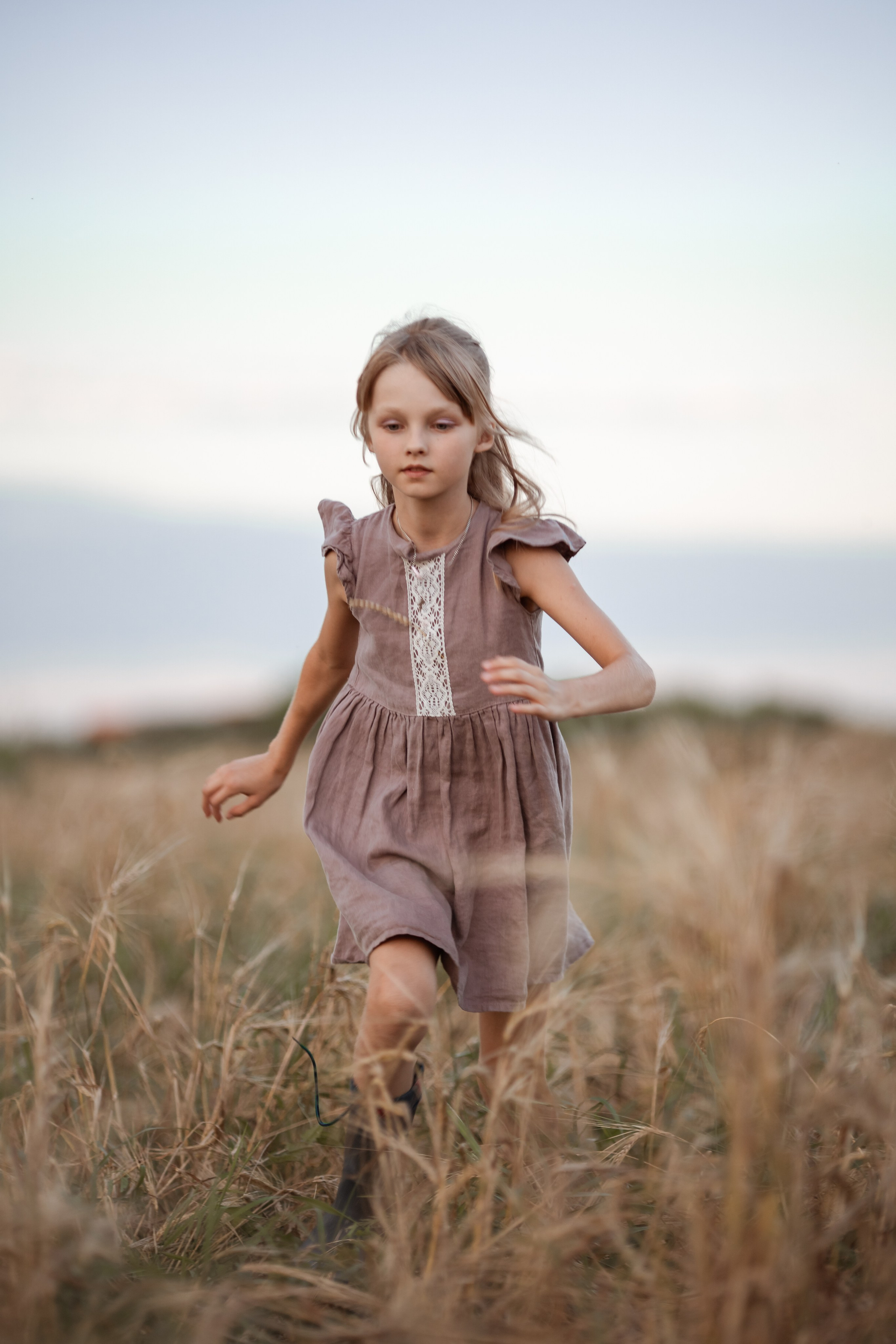 Детская фотосессия в полях | Надежда Воробьёва. Семейный и женский фотограф в Москве Надежда Воробьева