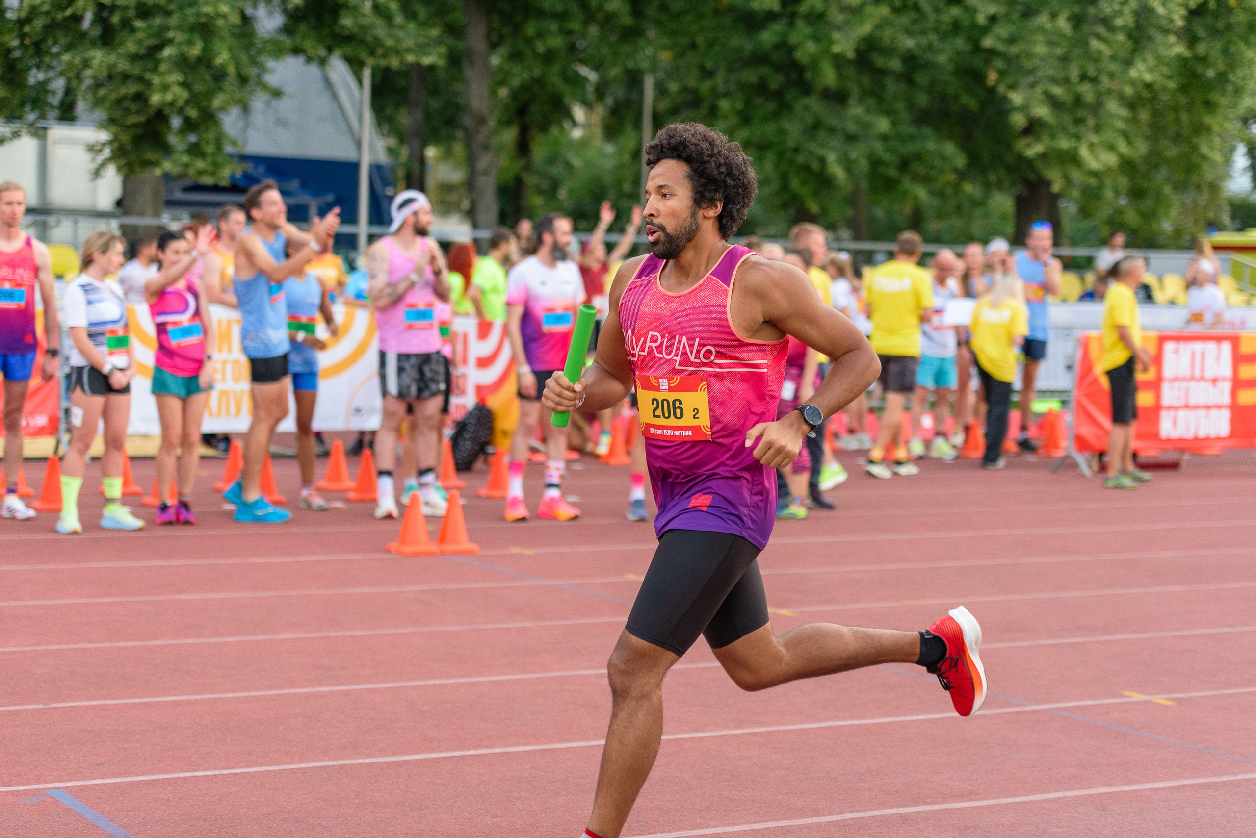 Битва беговых клубов. Репортажный фотограф Сергей Квартальнов