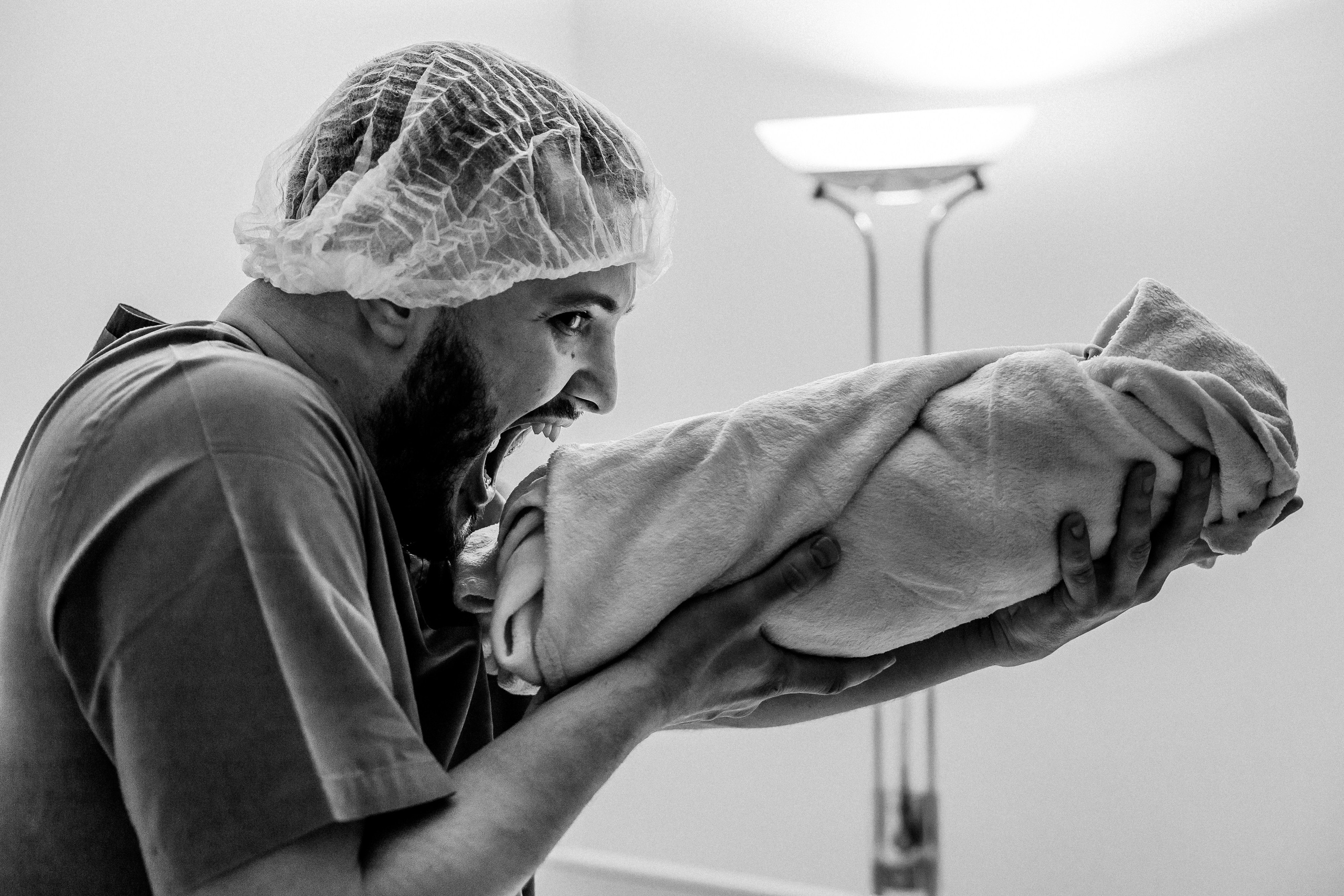 Рождение Варвары. Семейный и детский фотограф в Краснодаре. Фотограф новорожденных. Фотограф ньюборн. Фотограф родов Краснодар. Катя Угнивенко