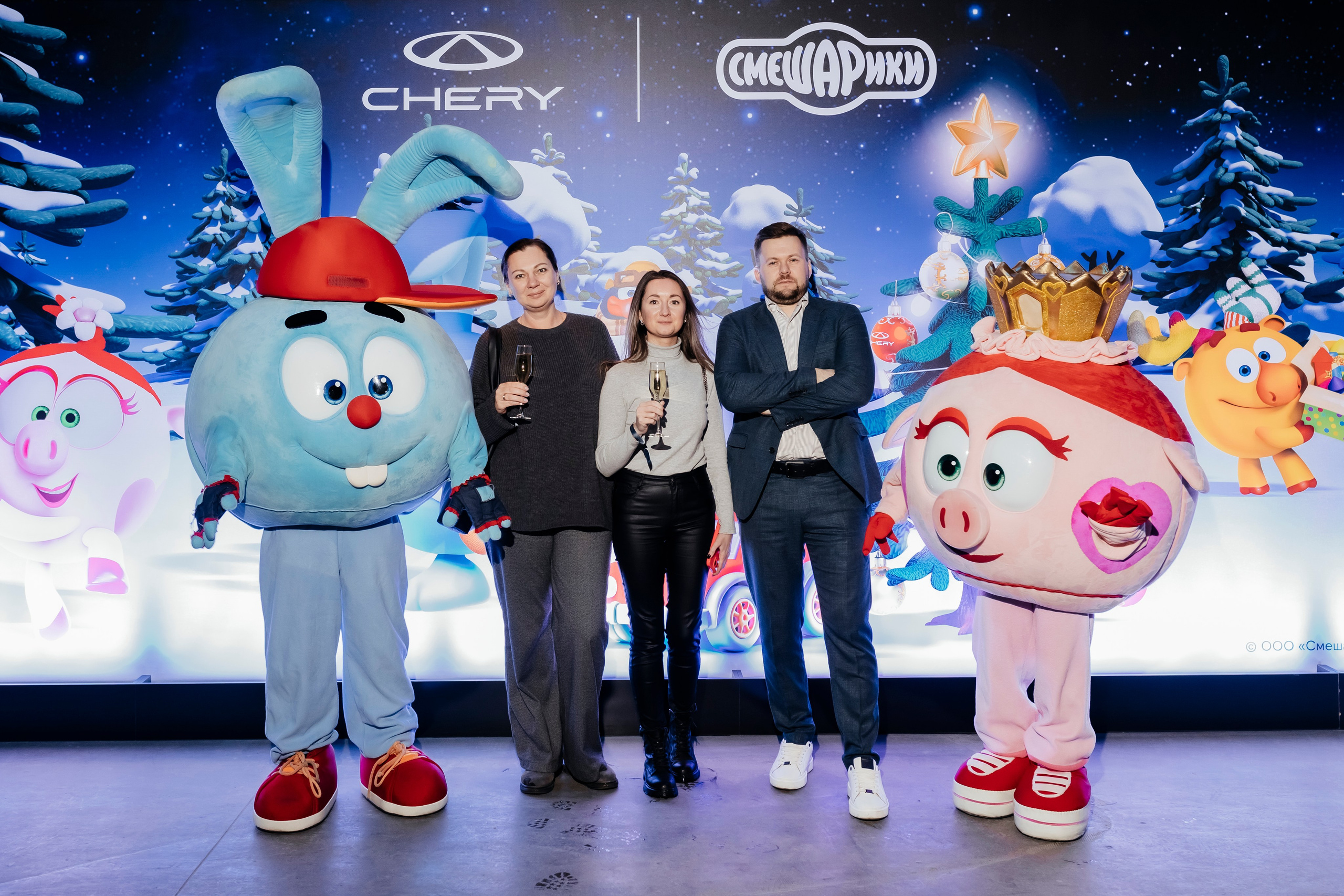 New Chery Tiggo 9. Репортажный, event, концертный и backstage фотограф из Москвы Виталий Кривцов