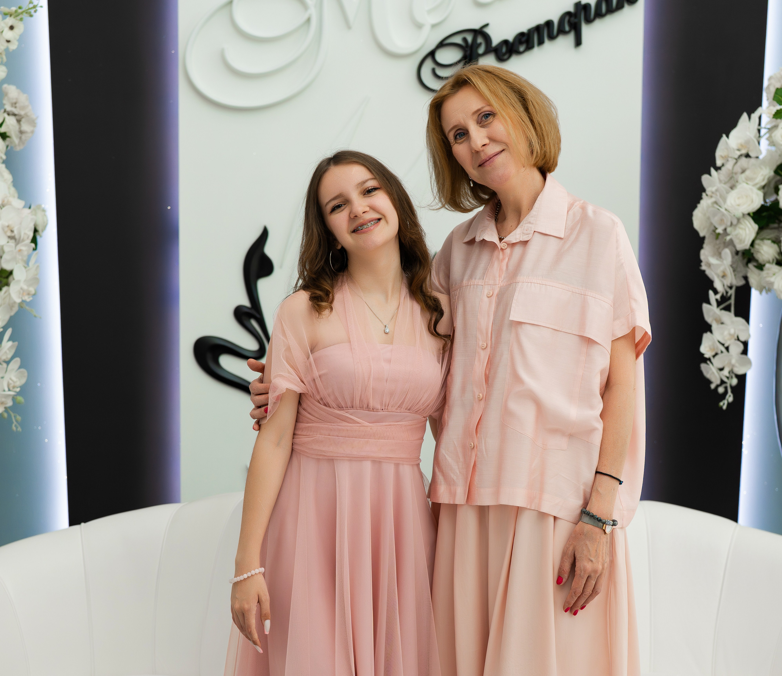 Школьный бал. Фотограф видеограф Геннадий Янбаев в Сочи, Краснодаре