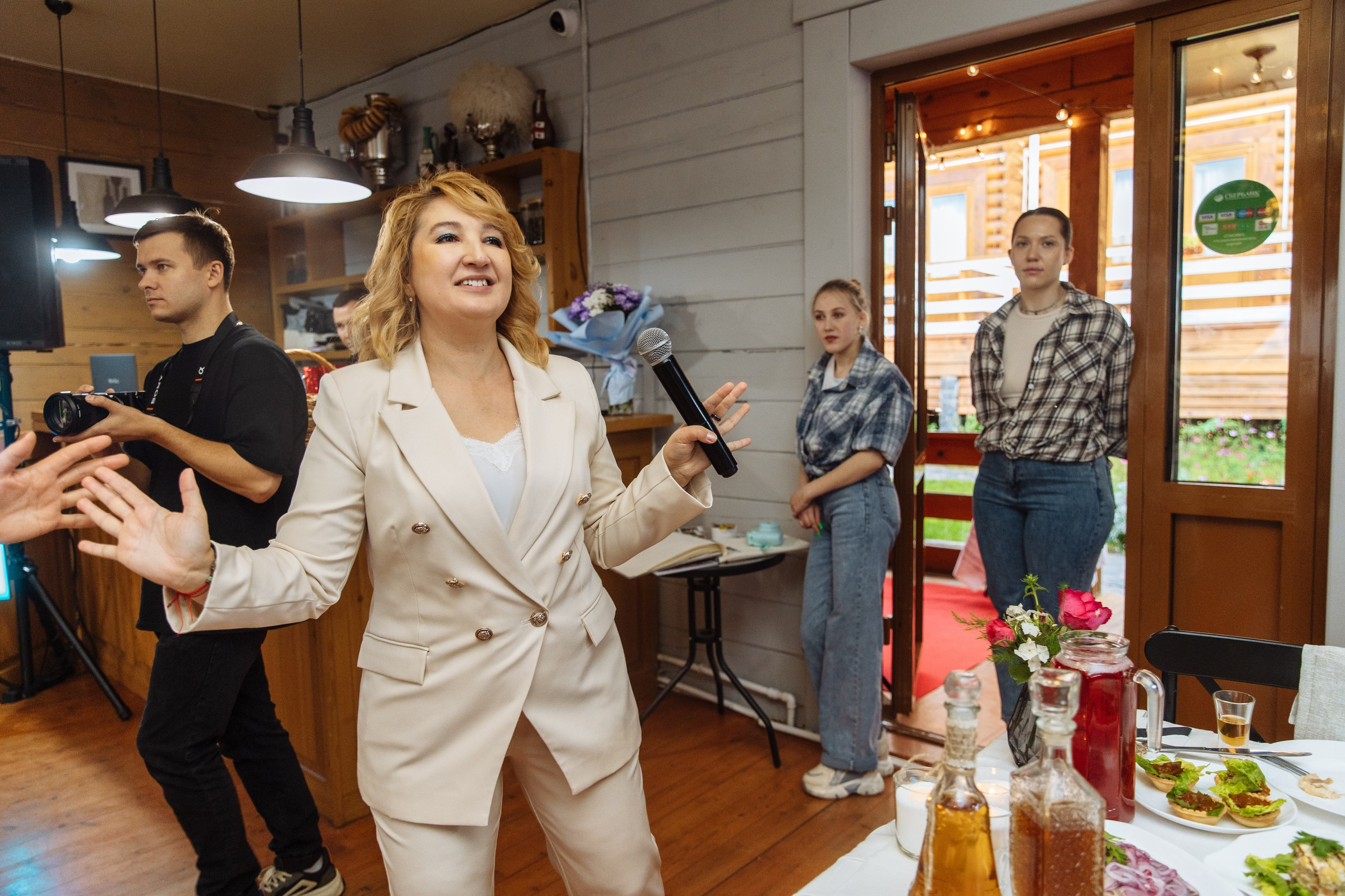 «Иван Васильевич меняет профессию» Юбилей. Свадебный и семейный фотограф в Улан-Удэ