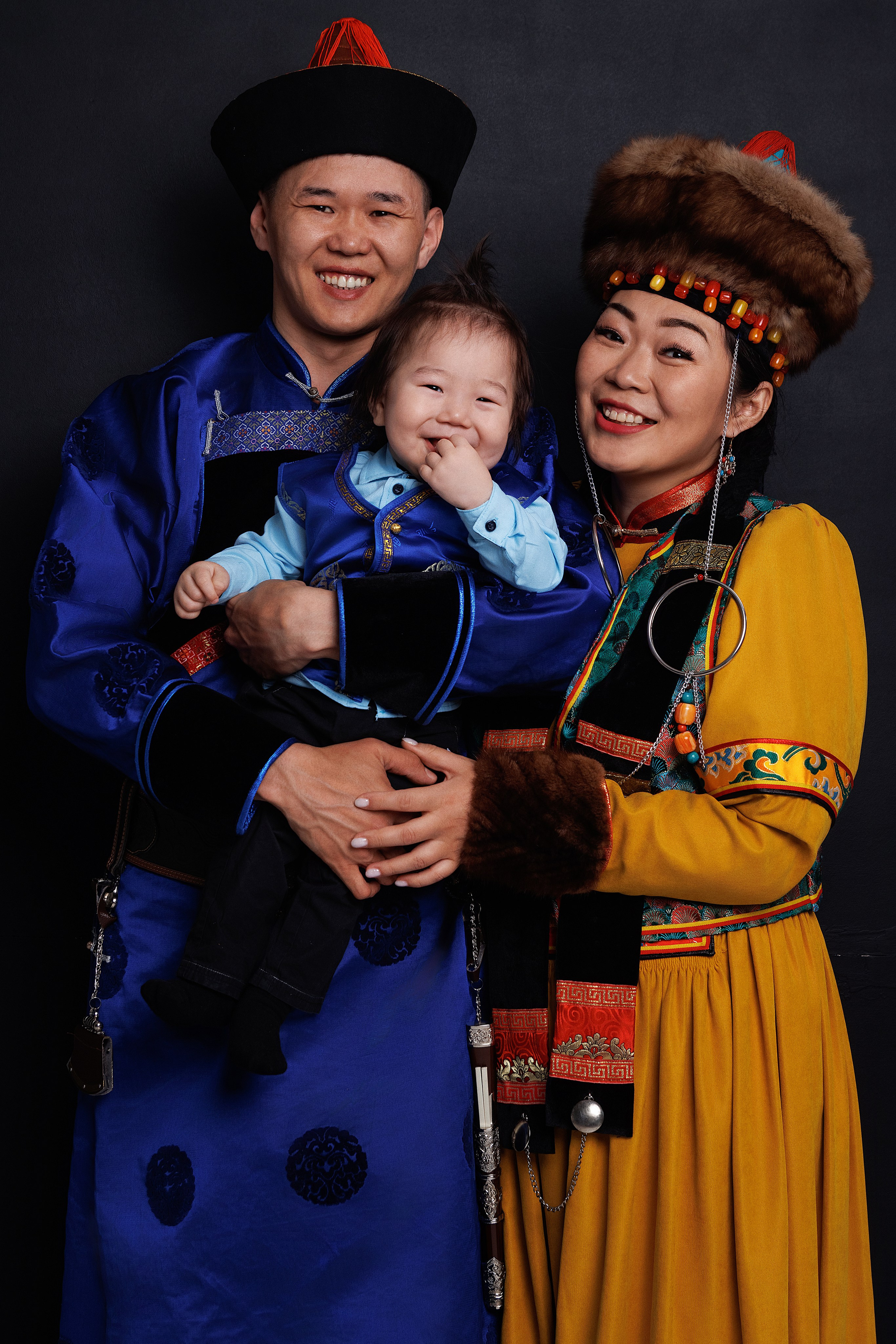 В национальном костюме. Фотограф Улан-Удэ Алексей Раднаев RAD