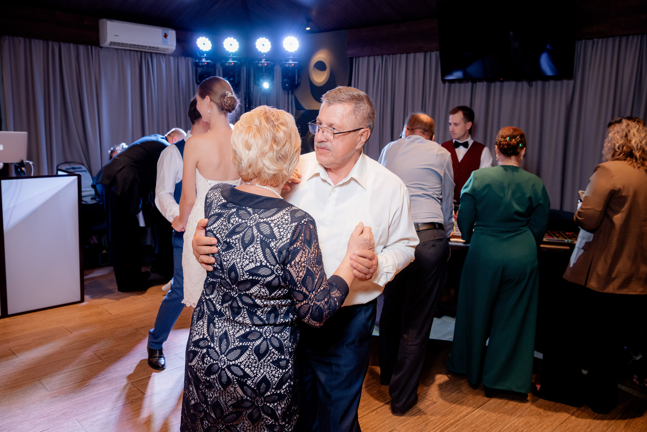 Свадьба Наталья и Руслан. Фотограф в Волгограде и Волжском Александр Горбань