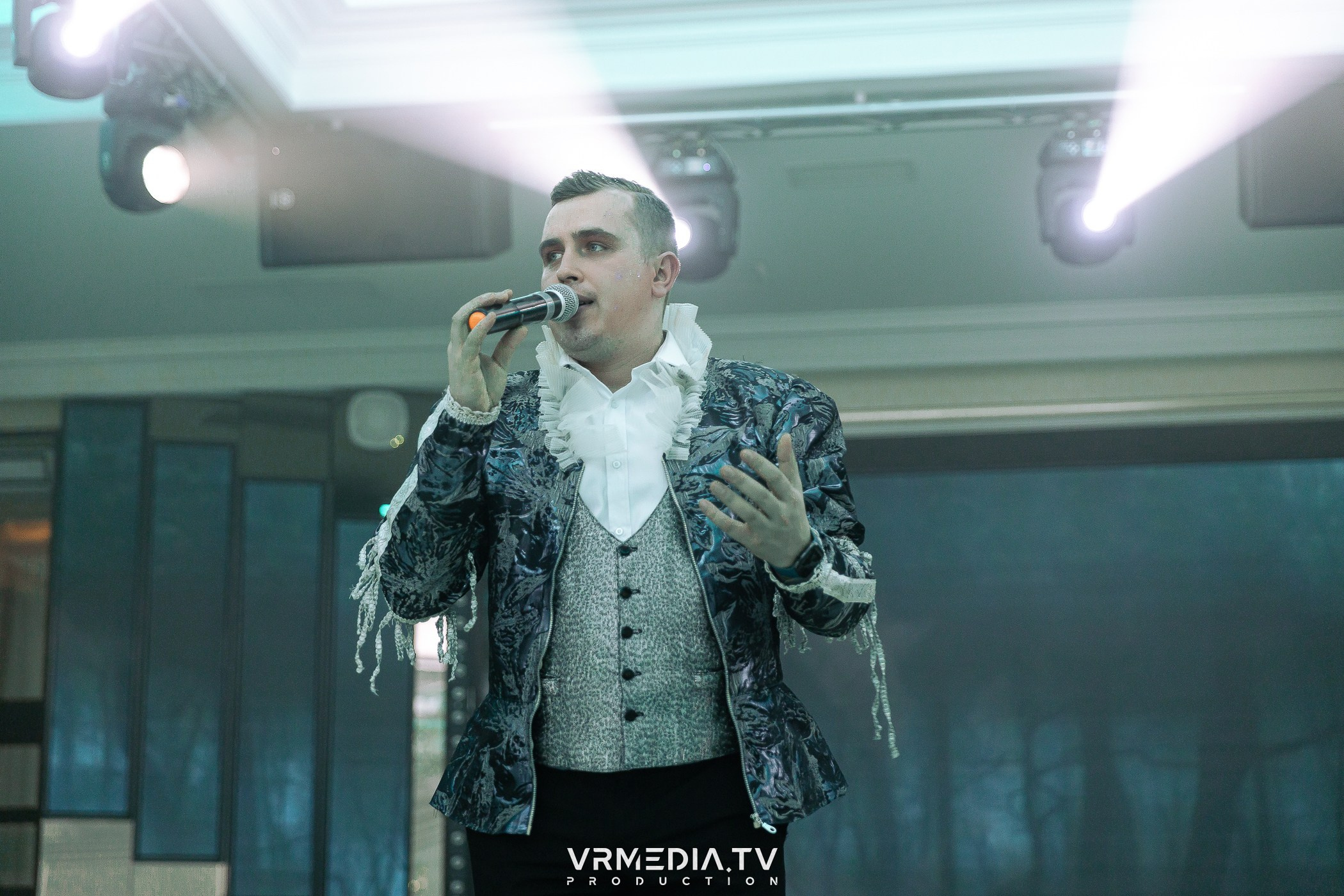 Новогодний вечер в ресторане «Лазурный Берег»