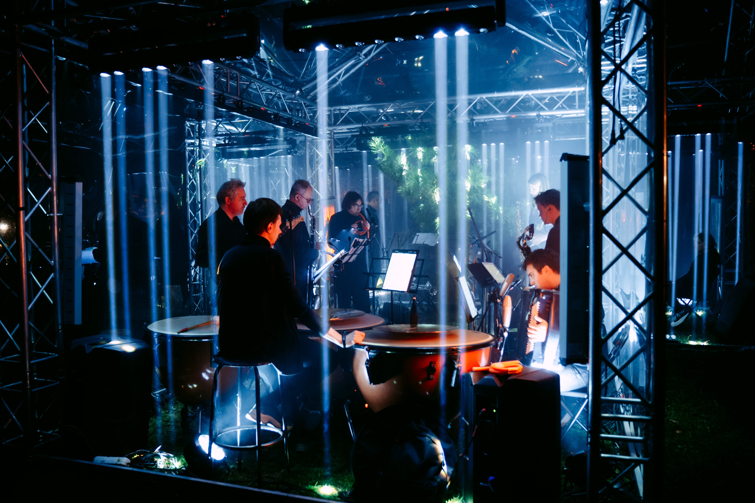 Synesthesia|Черное озеро. Главная