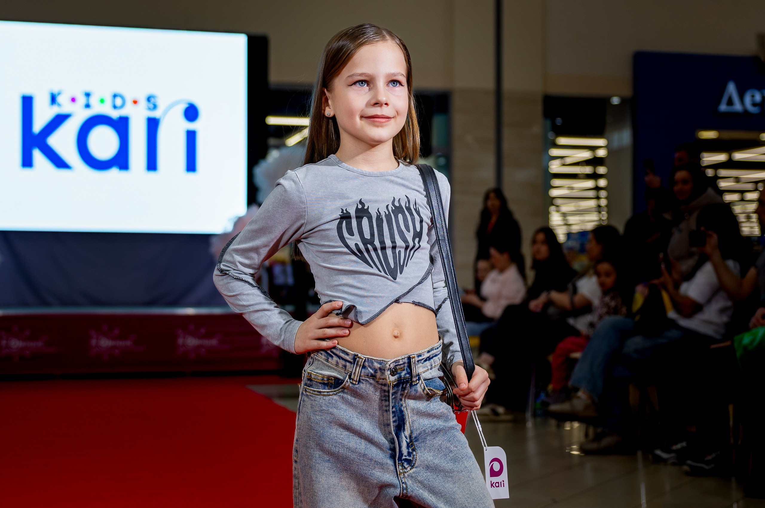 Показ брендов. ТЦ Южный. Апрель 2026. Спортивный, репортажный и портретный фотограф в Казани Алексей Горячев