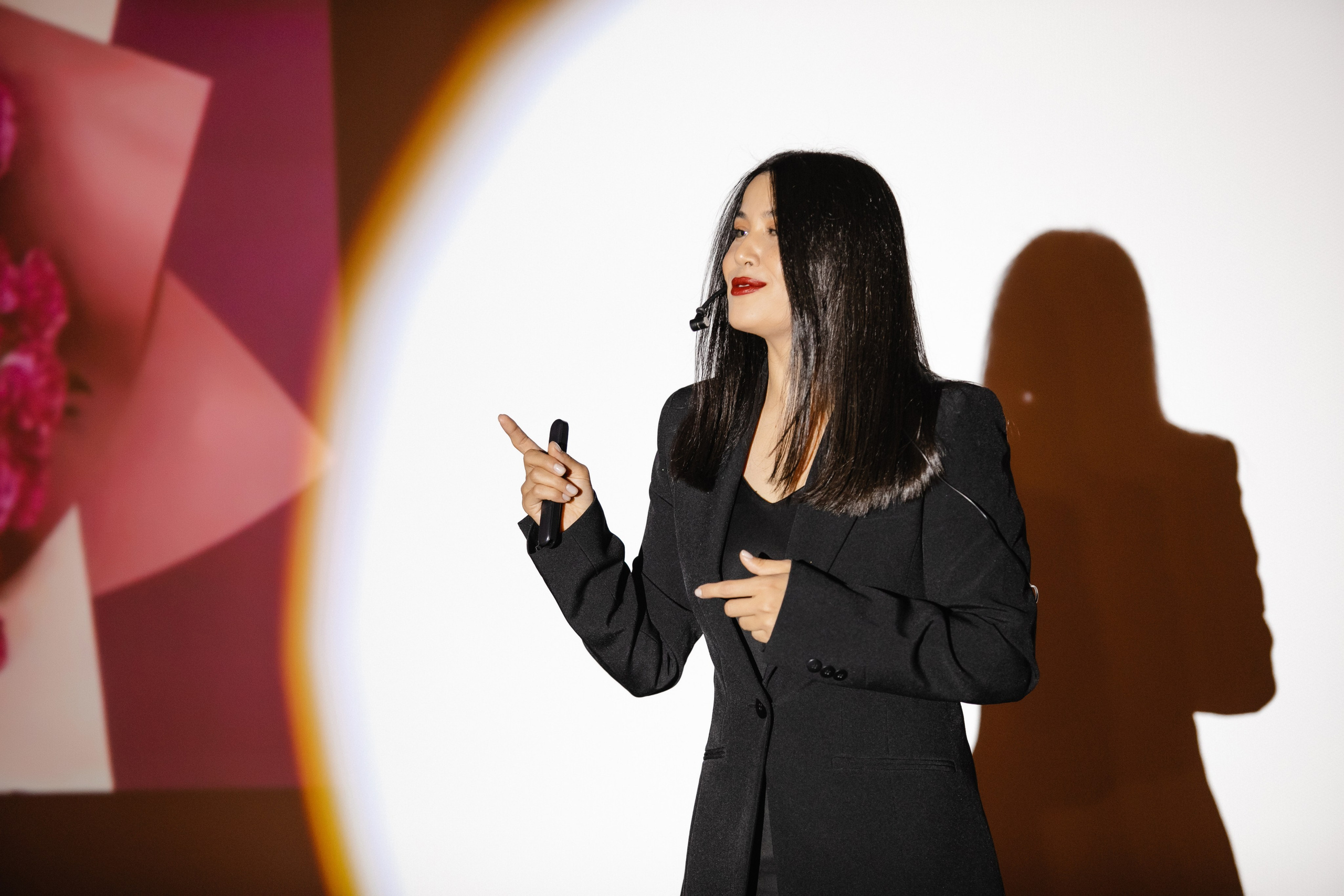 Конференция «Звезды в Вартовске». Роман Урумбаев фотограф Нижневартовск