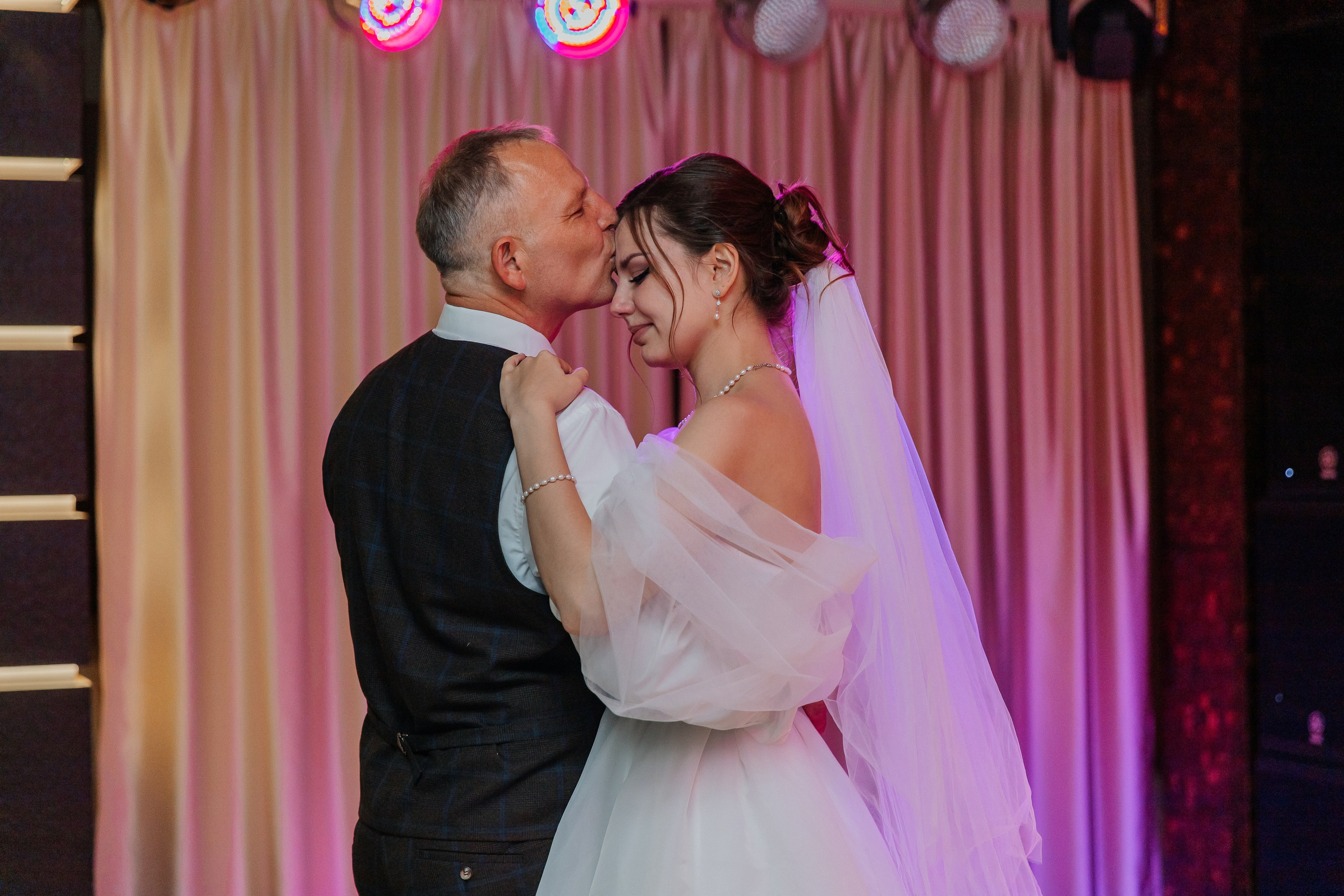 Свадебный банкет (Илья & Виолетта). Фотограф Южно-Сахалинск Сахалин Анастасия Тучина