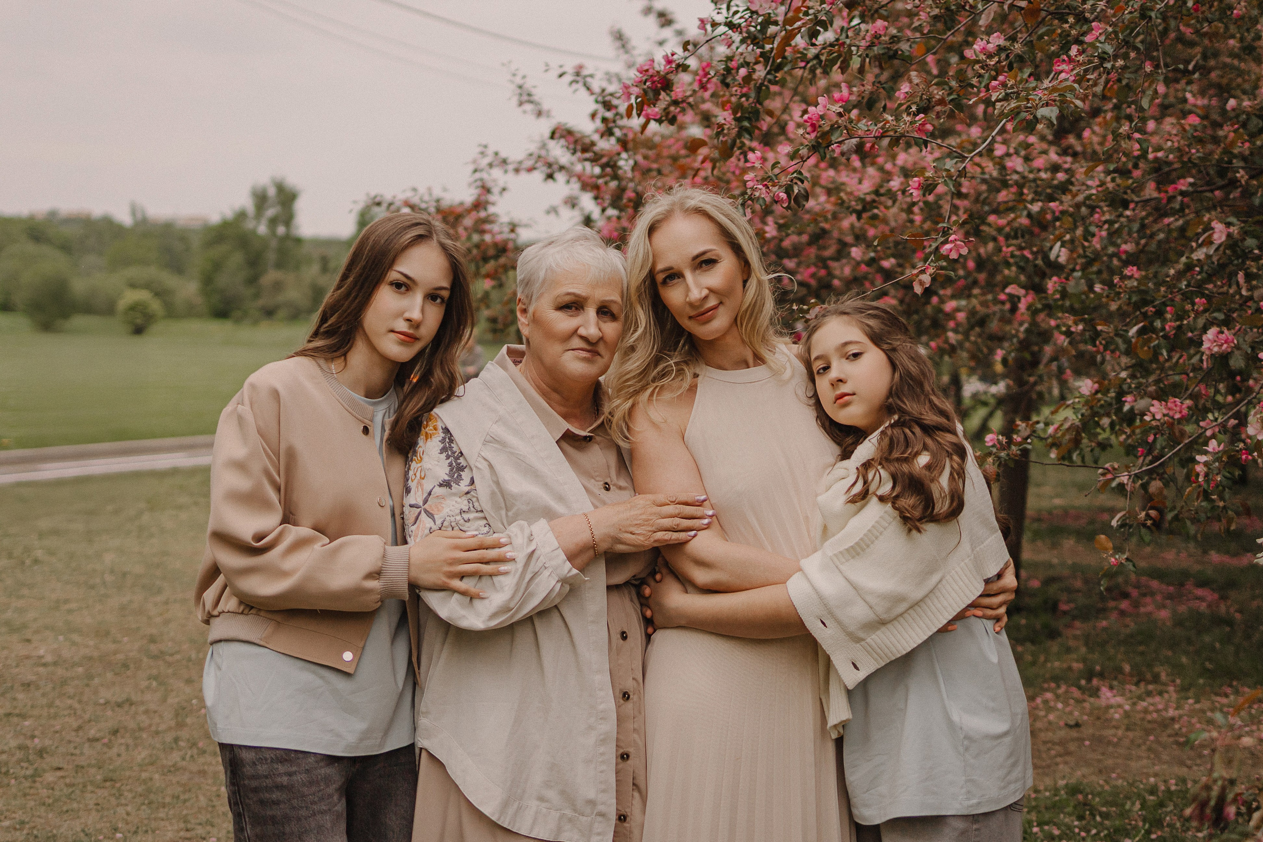 Наталья с мамой и дочками. Женский, семейный и детский фотограф Москва Черешнева Злата