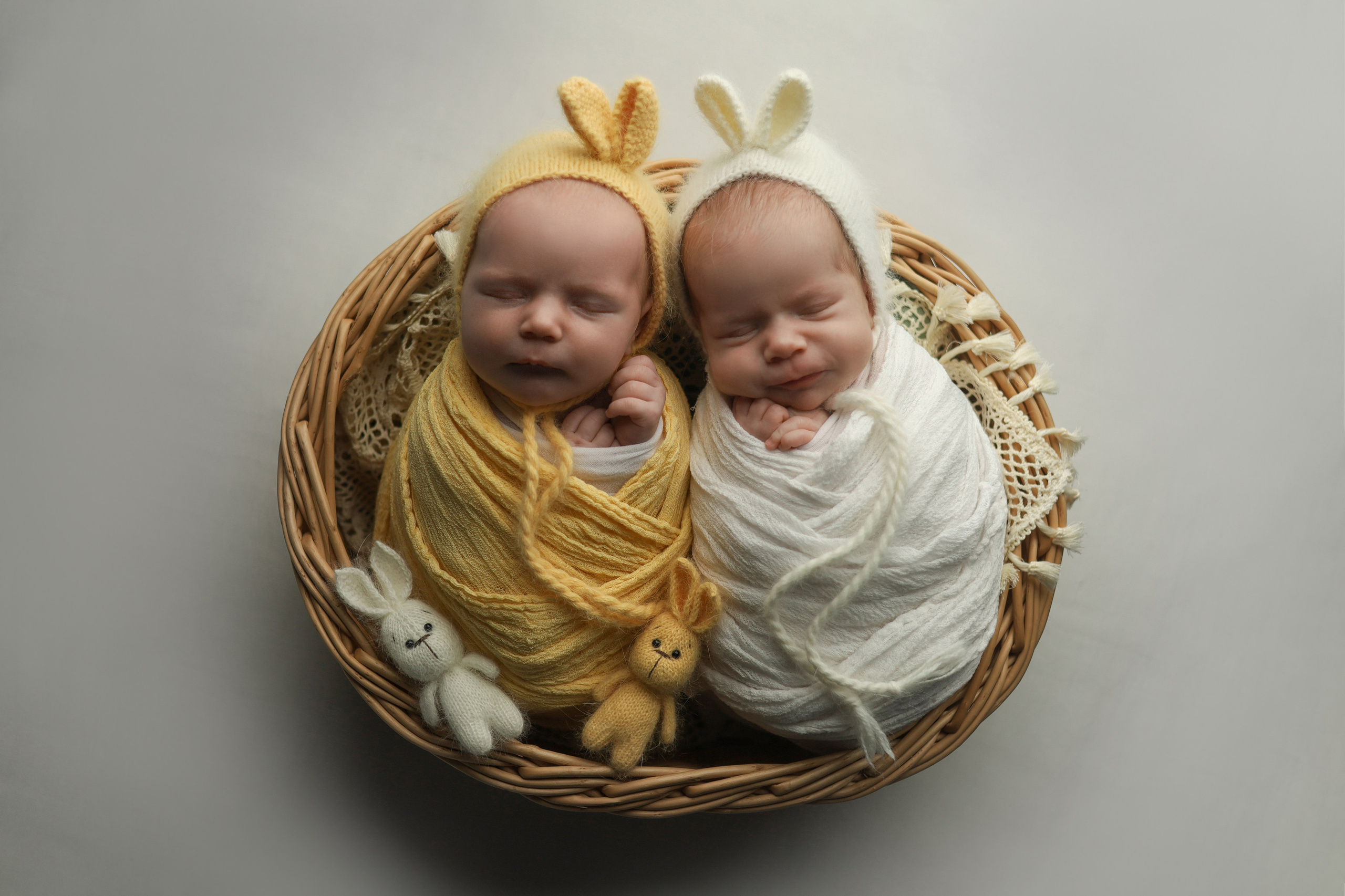 Двойни. Фотограф новорожденных Саратов