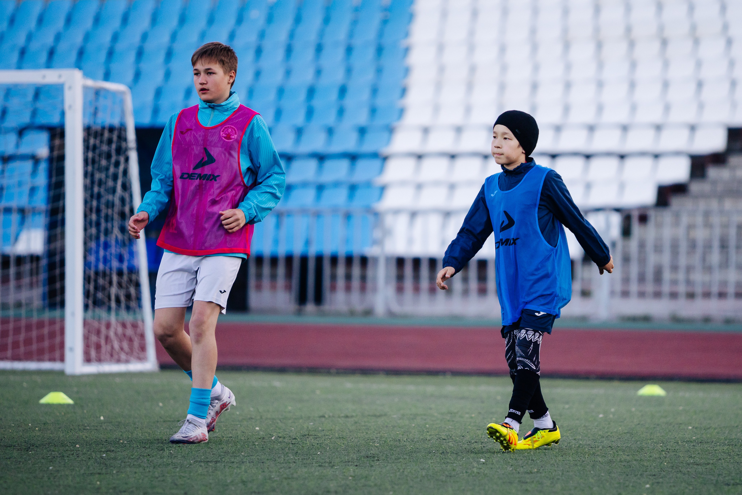 Тренировка ФК «Надеждик-Юниор» // 23.05.25. Денис Прохоров Фотограф в г. Магнитогорск