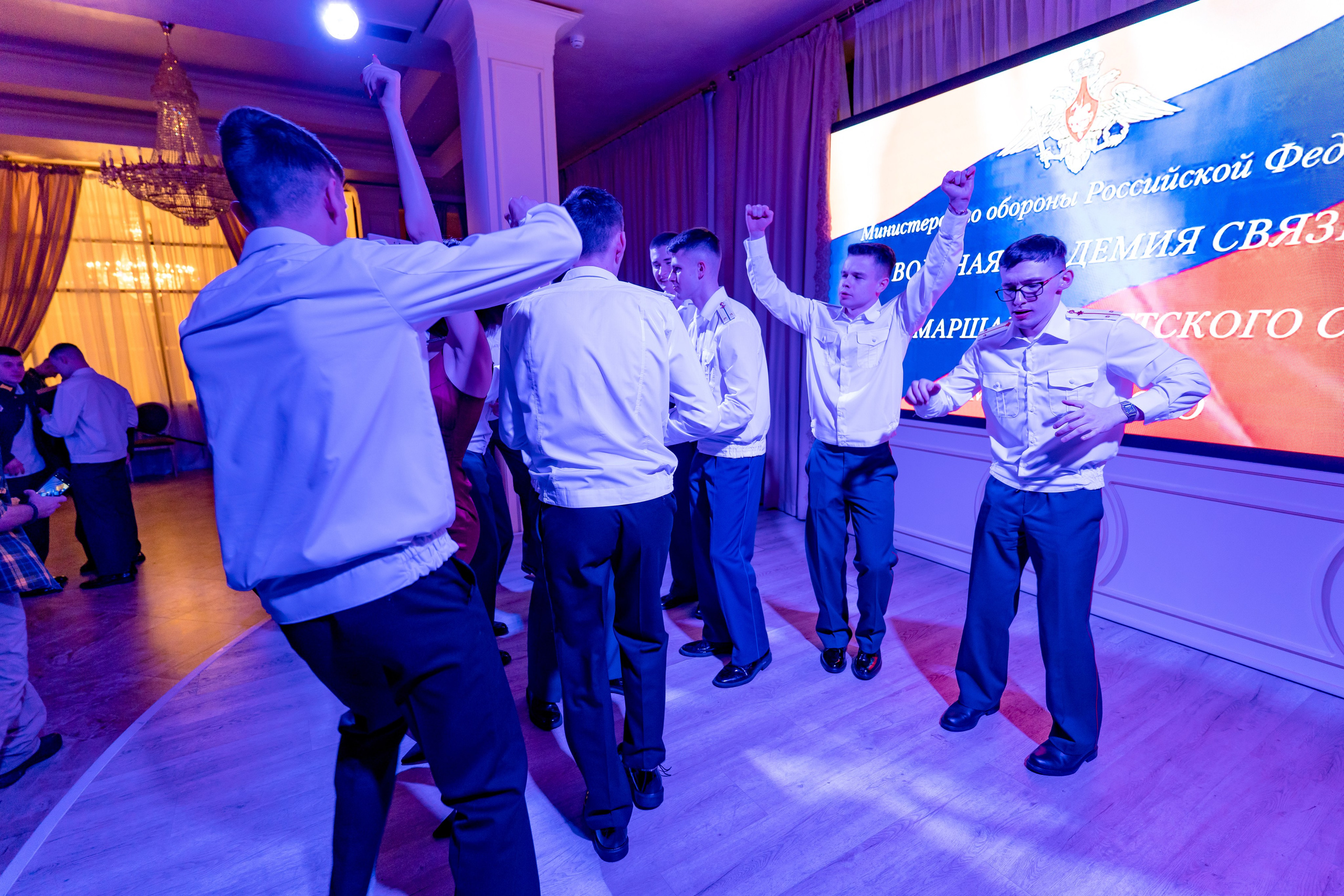 Фотосъемка выпуска военной академии и вручение дипломов