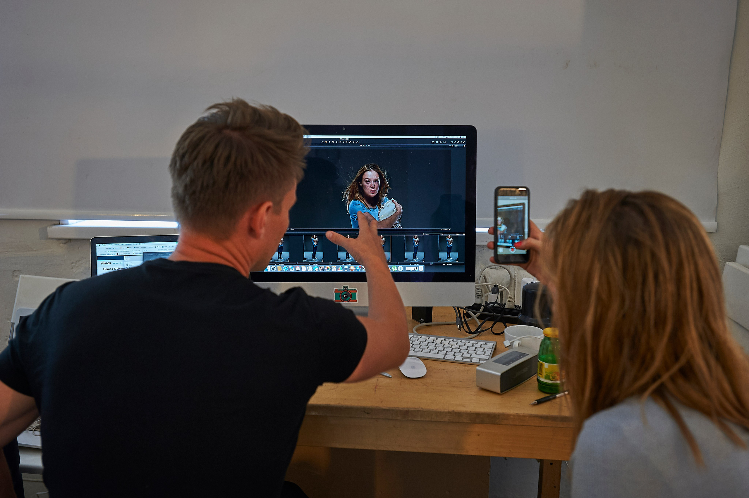 BACKSTAGE. Www.apowerstudio.com