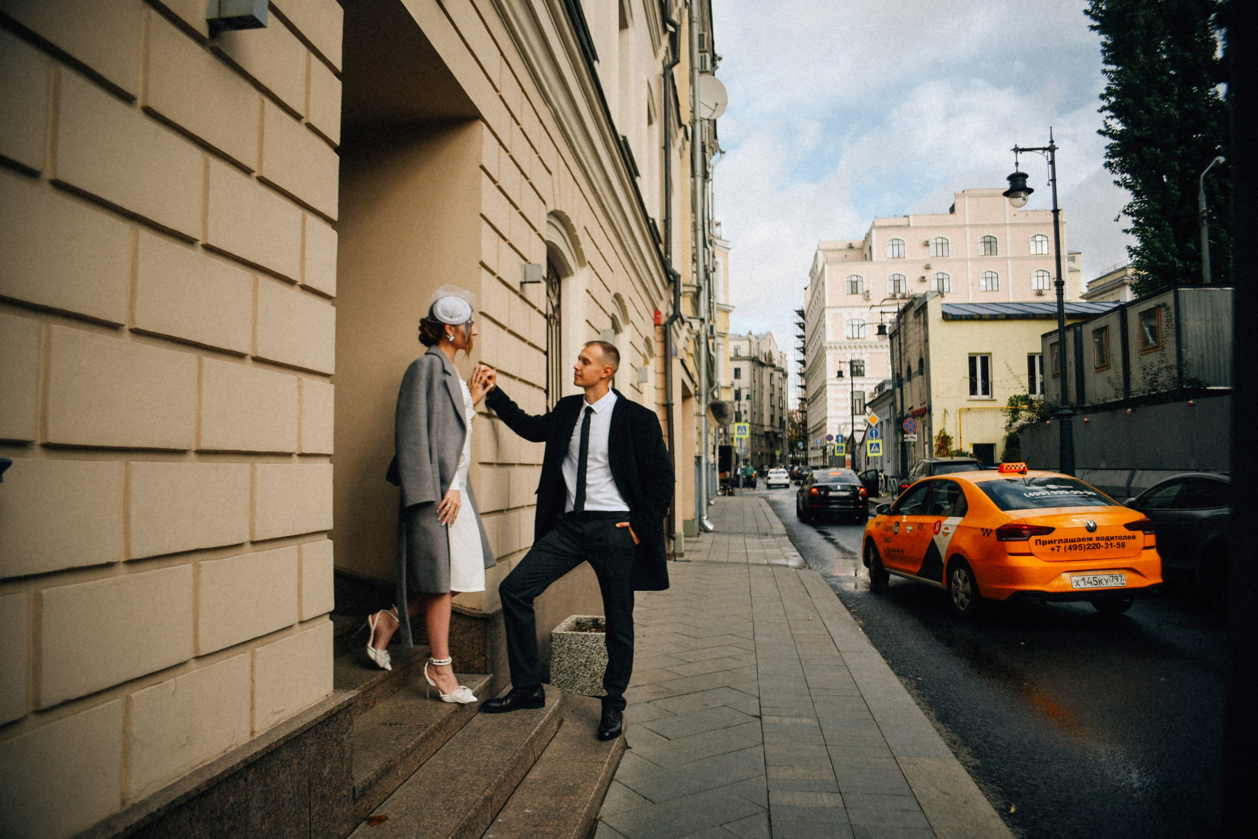 Егор и Виктория Грибоедовский ЗАГС и прогулка по городу. Фотограф Лола Волна, город Москва