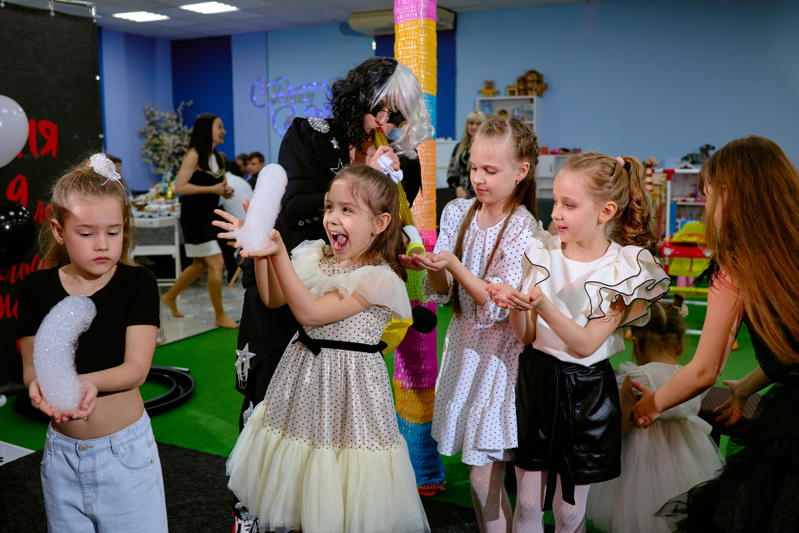 Сьемка детского дня рождения таганрог Fashion party Yesenia. Фотограф Выпускные альбомы Таганрог Сергей Коробченко