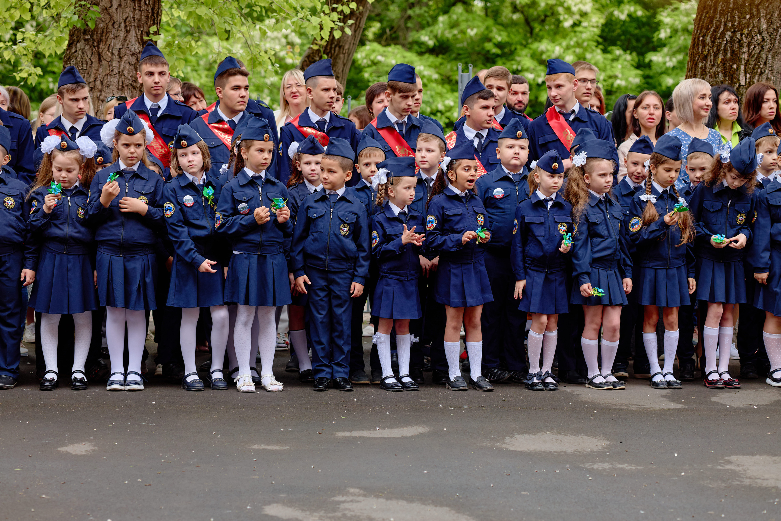 Сьемка линейки на 1 сентября таганрог 6 школа. Фотограф Выпускные альбомы Таганрог Сергей Коробченко