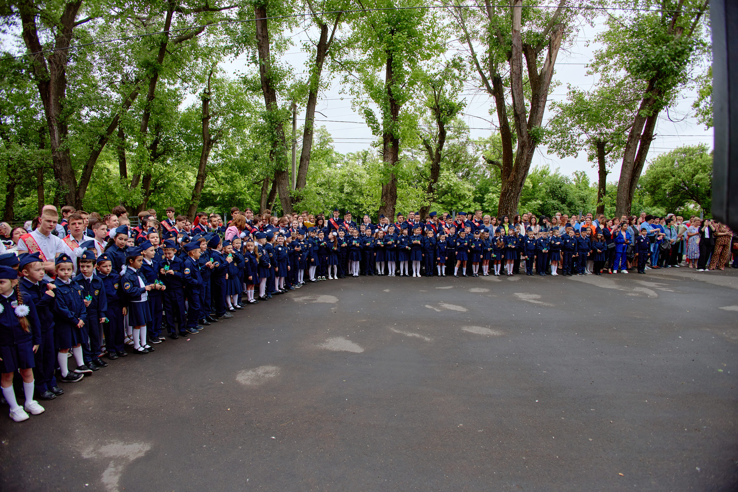 Сьемка линейки на 1 сентября таганрог 6 школа. Фотограф Выпускные альбомы Таганрог Сергей Коробченко