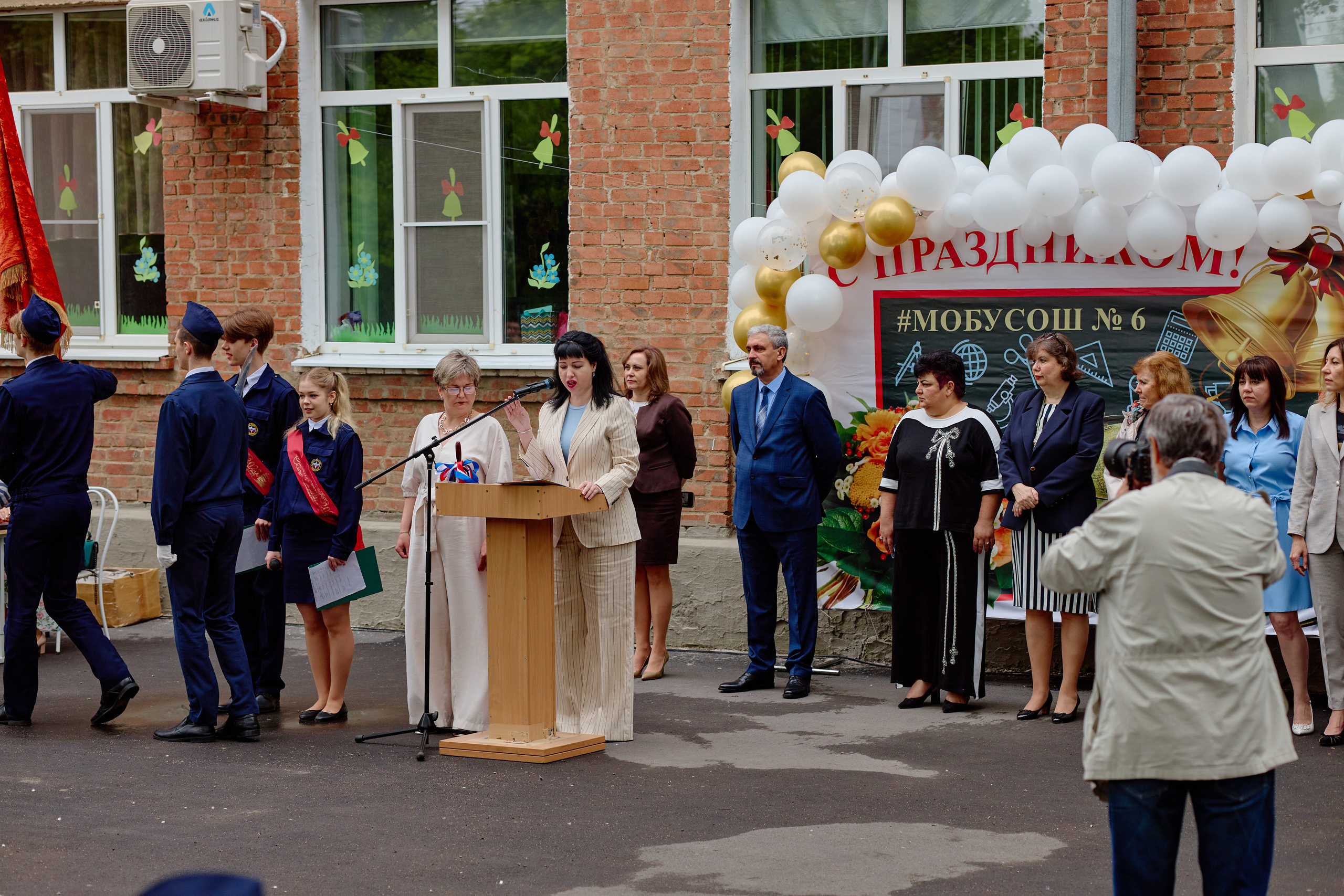 Сьемка линейки на 1 сентября таганрог 6 школа. Фотограф Выпускные альбомы Таганрог Сергей Коробченко
