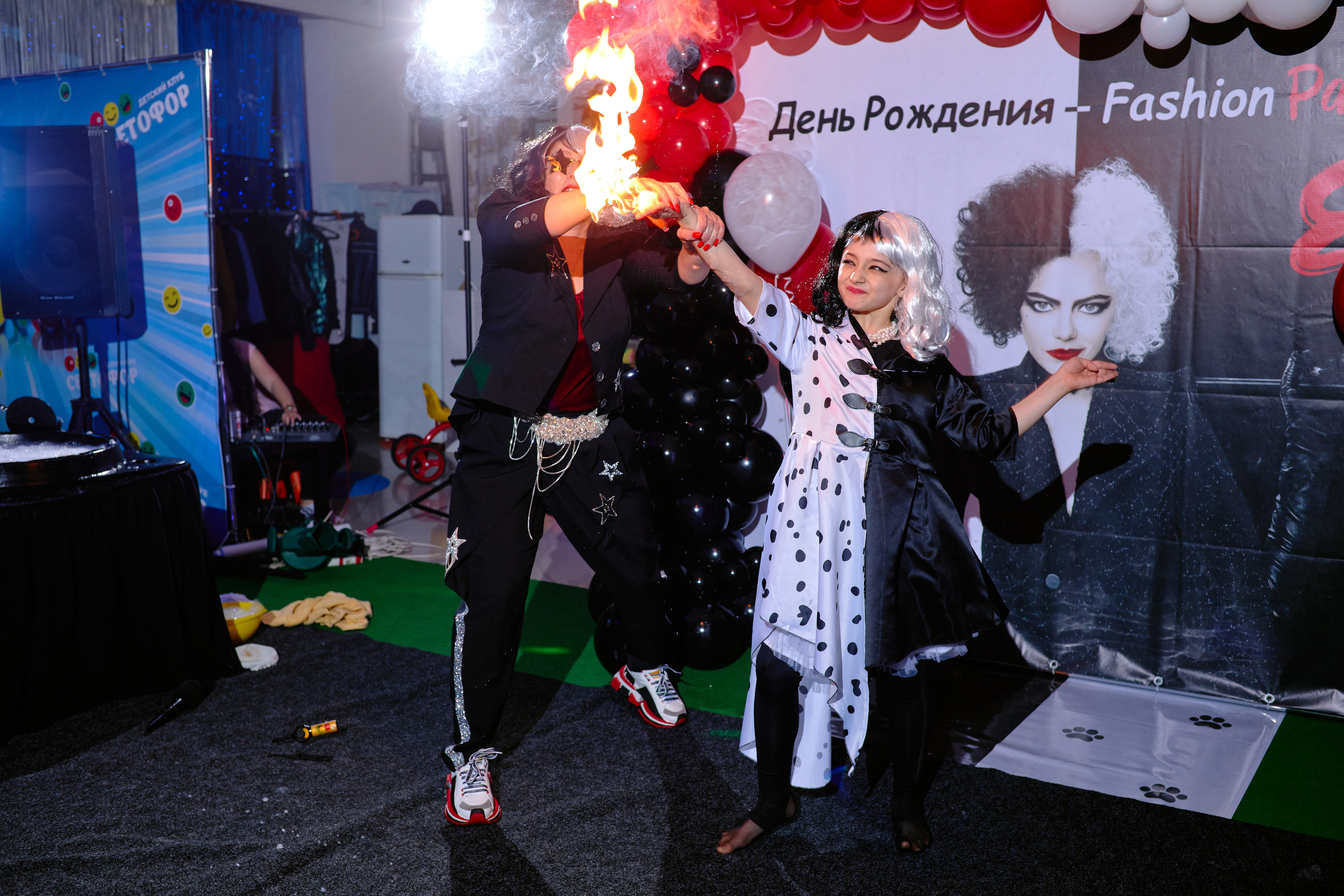 Сьемка детского дня рождения таганрог Fashion party Yesenia. Фотограф Выпускные альбомы Таганрог Сергей Коробченко