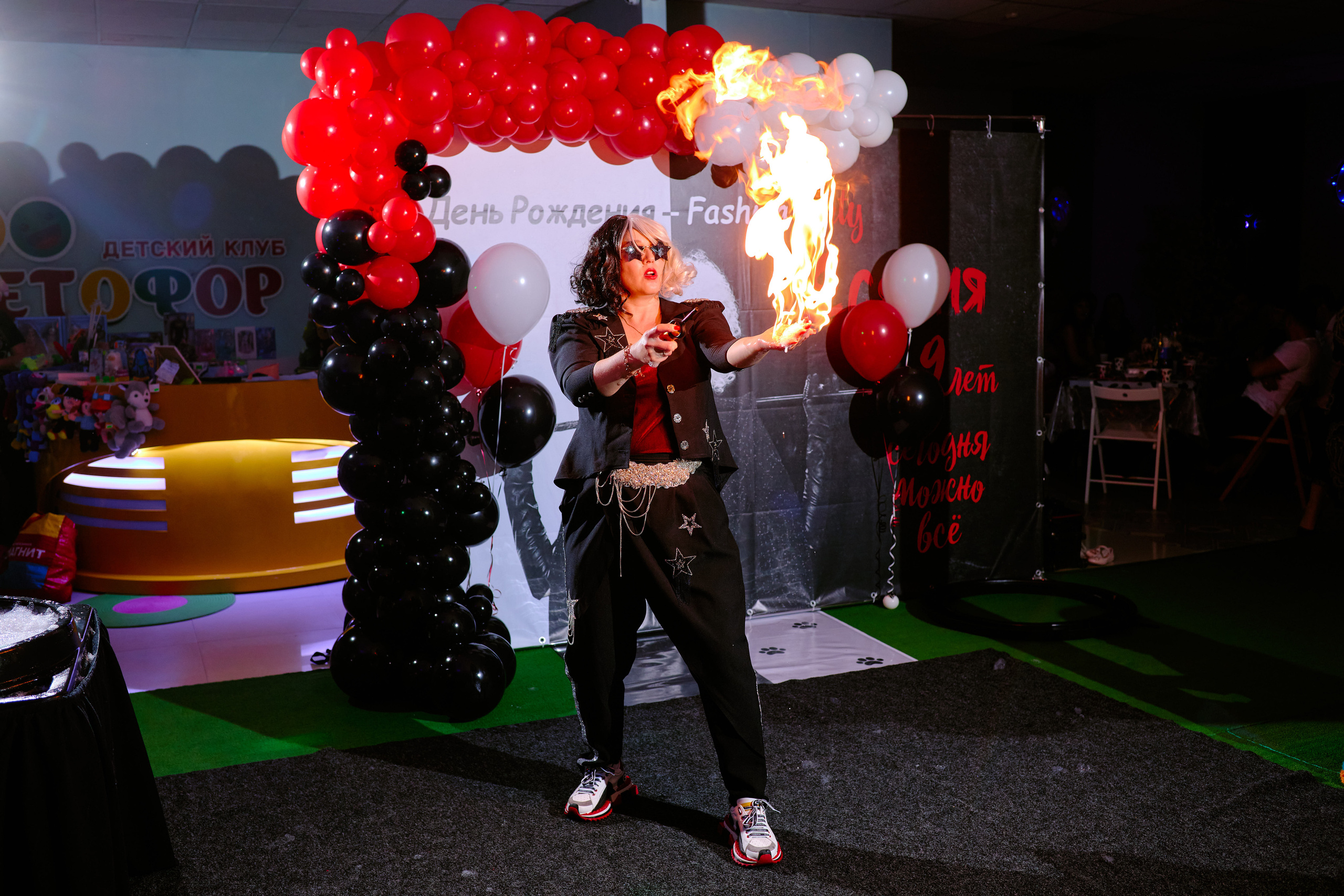 Сьемка детского дня рождения таганрог Fashion party Yesenia. Фотограф Выпускные альбомы Таганрог Сергей Коробченко