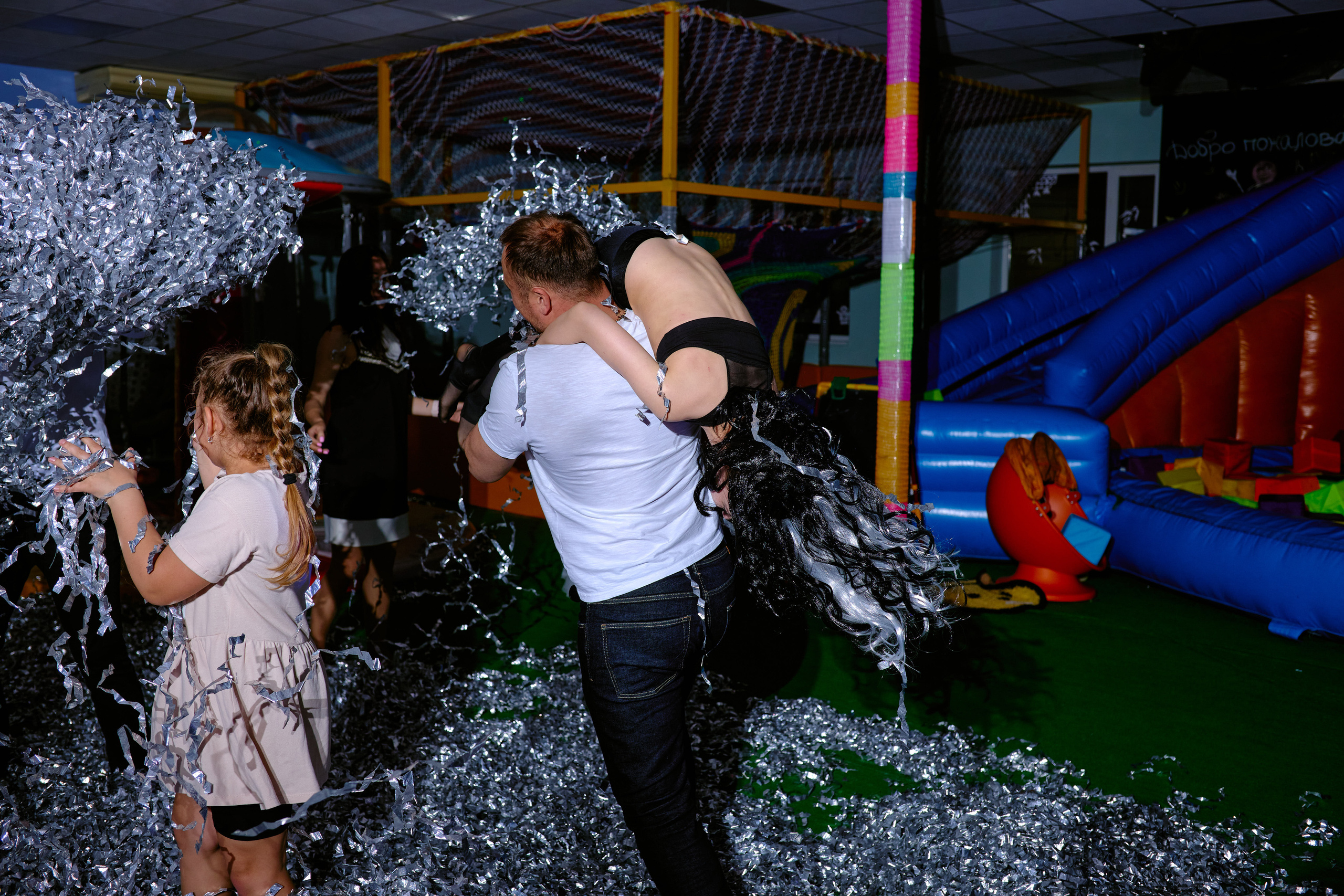 Сьемка детского дня рождения таганрог Fashion party Yesenia. Фотограф Выпускные альбомы Таганрог Сергей Коробченко