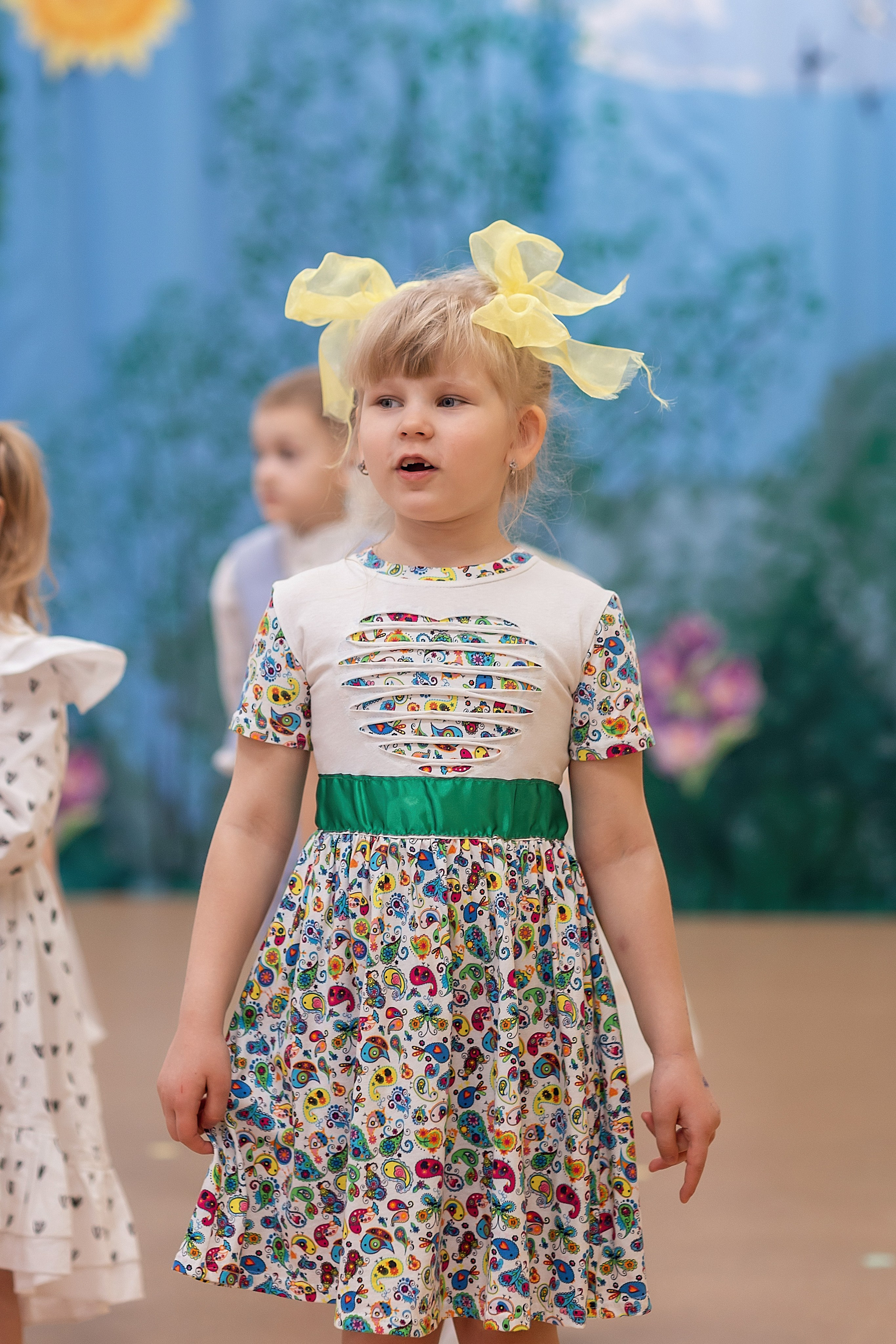 Весенний утренник_старшая группа_2025. Семейный фотограф в Санкт-Петербурге