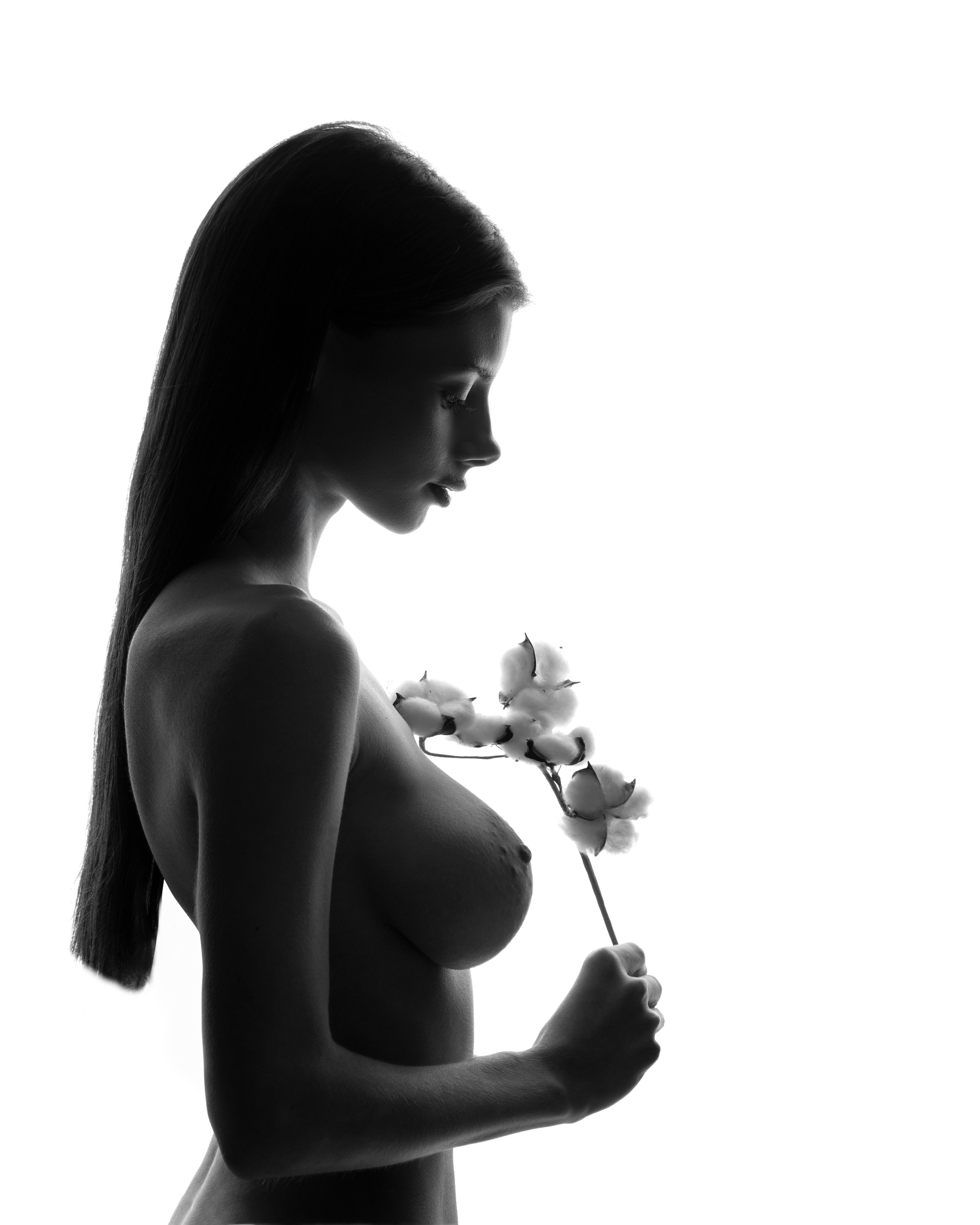 Эротическая ЧБ фотосессия