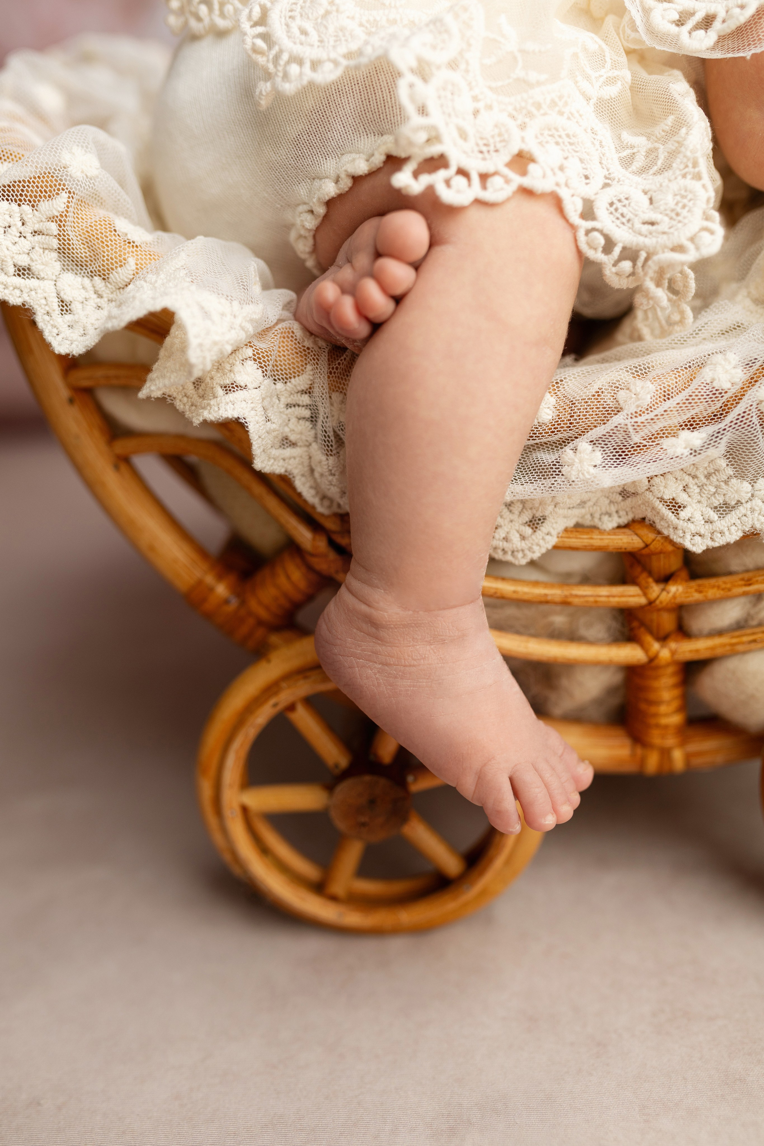 София. Лилия Алтухова — фотограф новорожденных в Москве и области