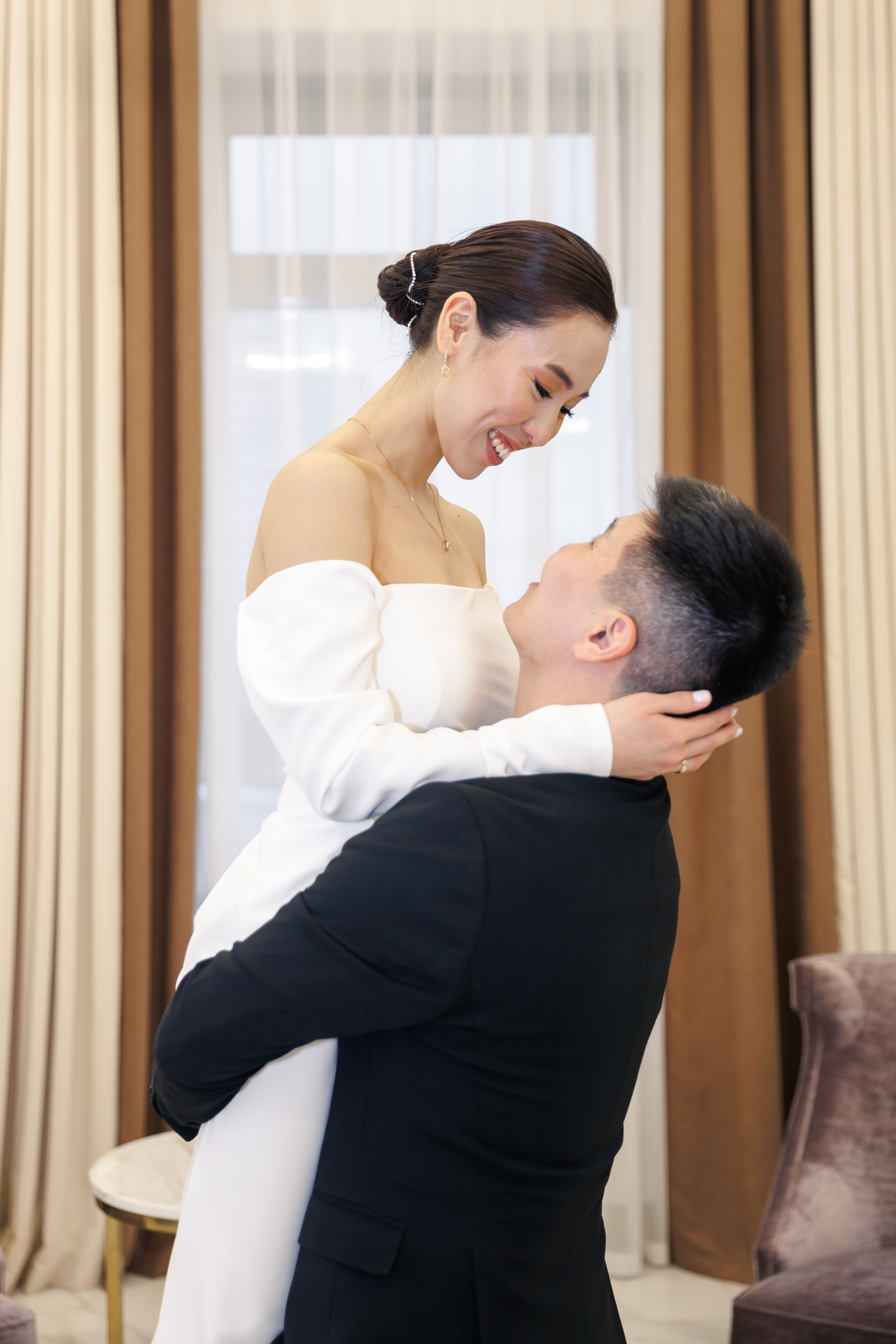 Свадебная фотосессия. Дворец Бракосочетания на Брусилова. Фотограф Валерия Горбунова Подольск Бутово Видное Щербинка