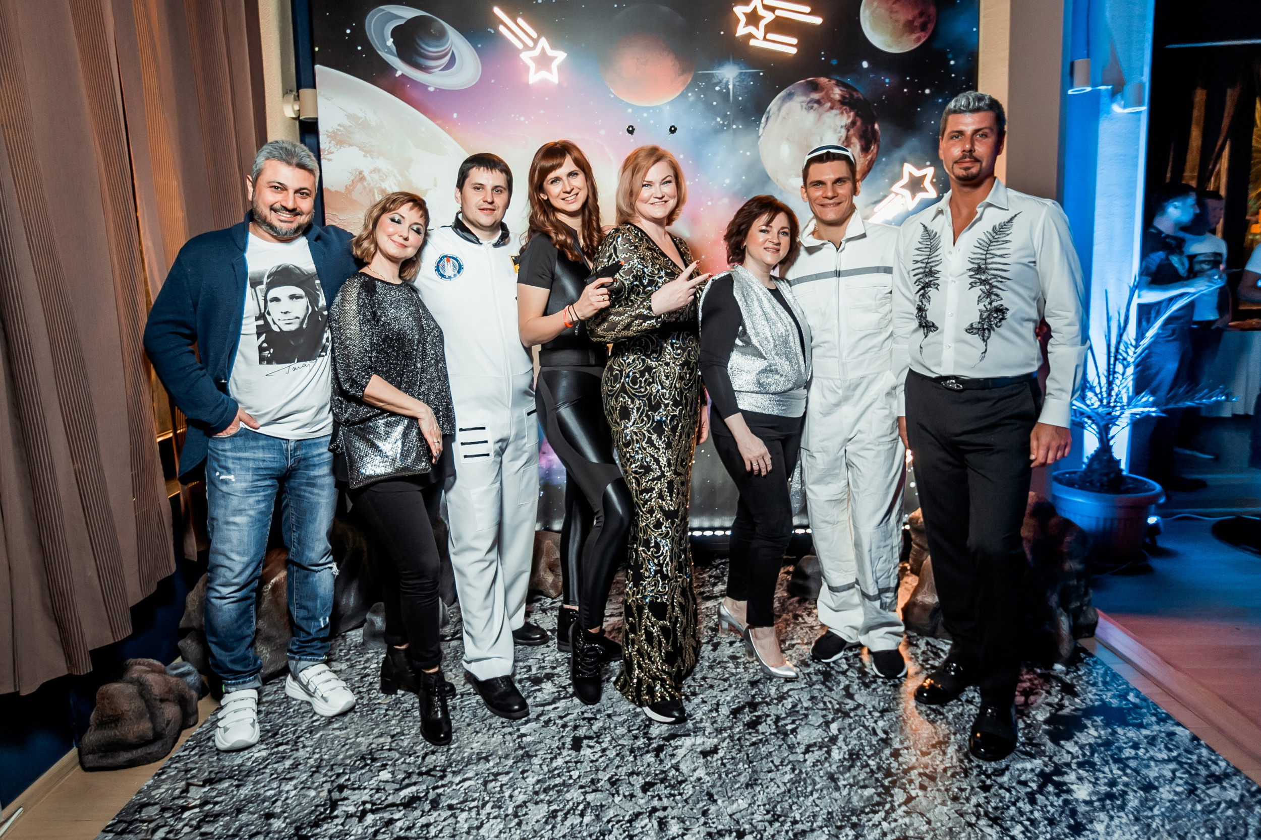 Космическая вечеринка RED BULL. Репортажный фотограф в Сочи Дмитрий Ветринский