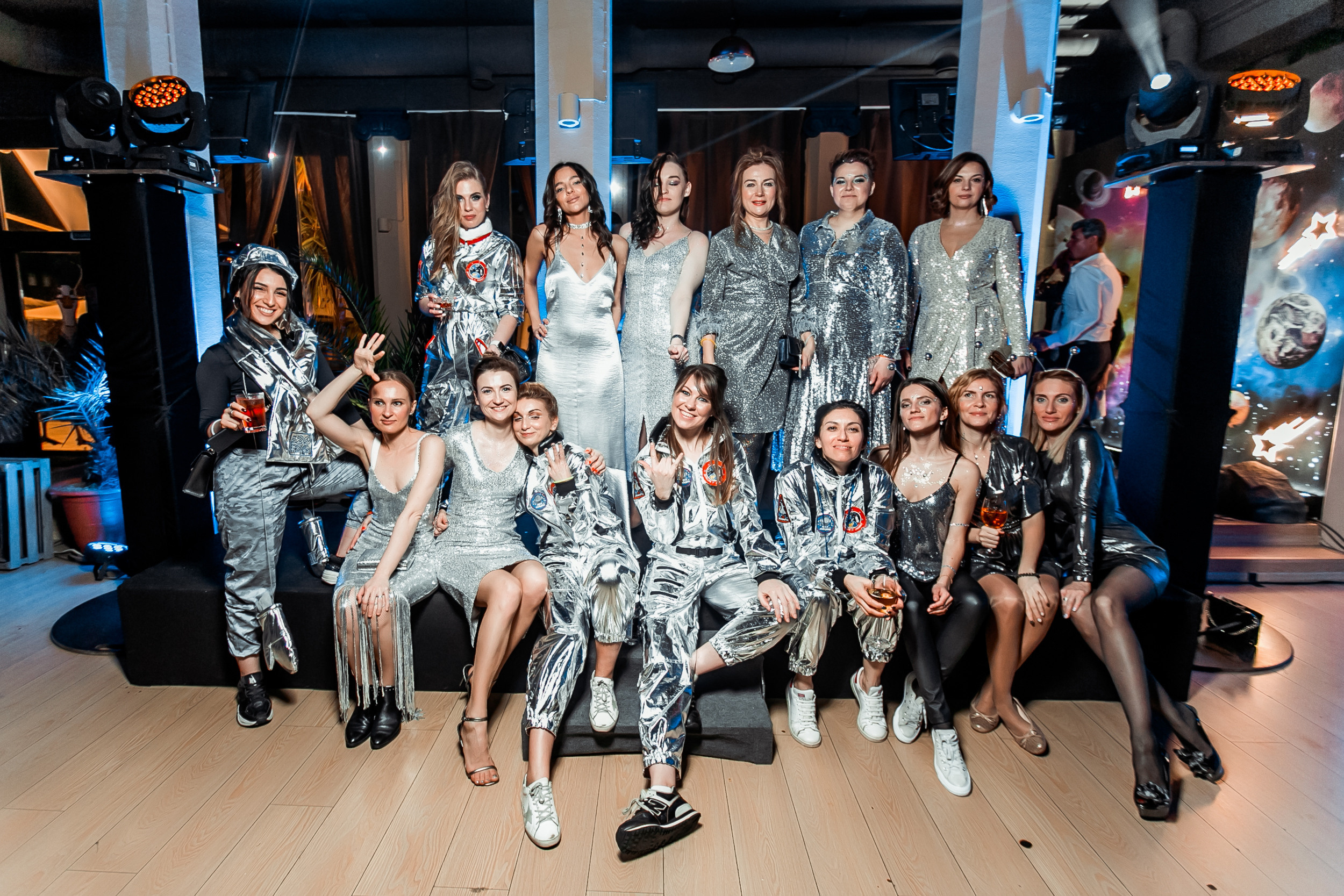 Космическая вечеринка RED BULL. Репортажный фотограф в Сочи Дмитрий Ветринский