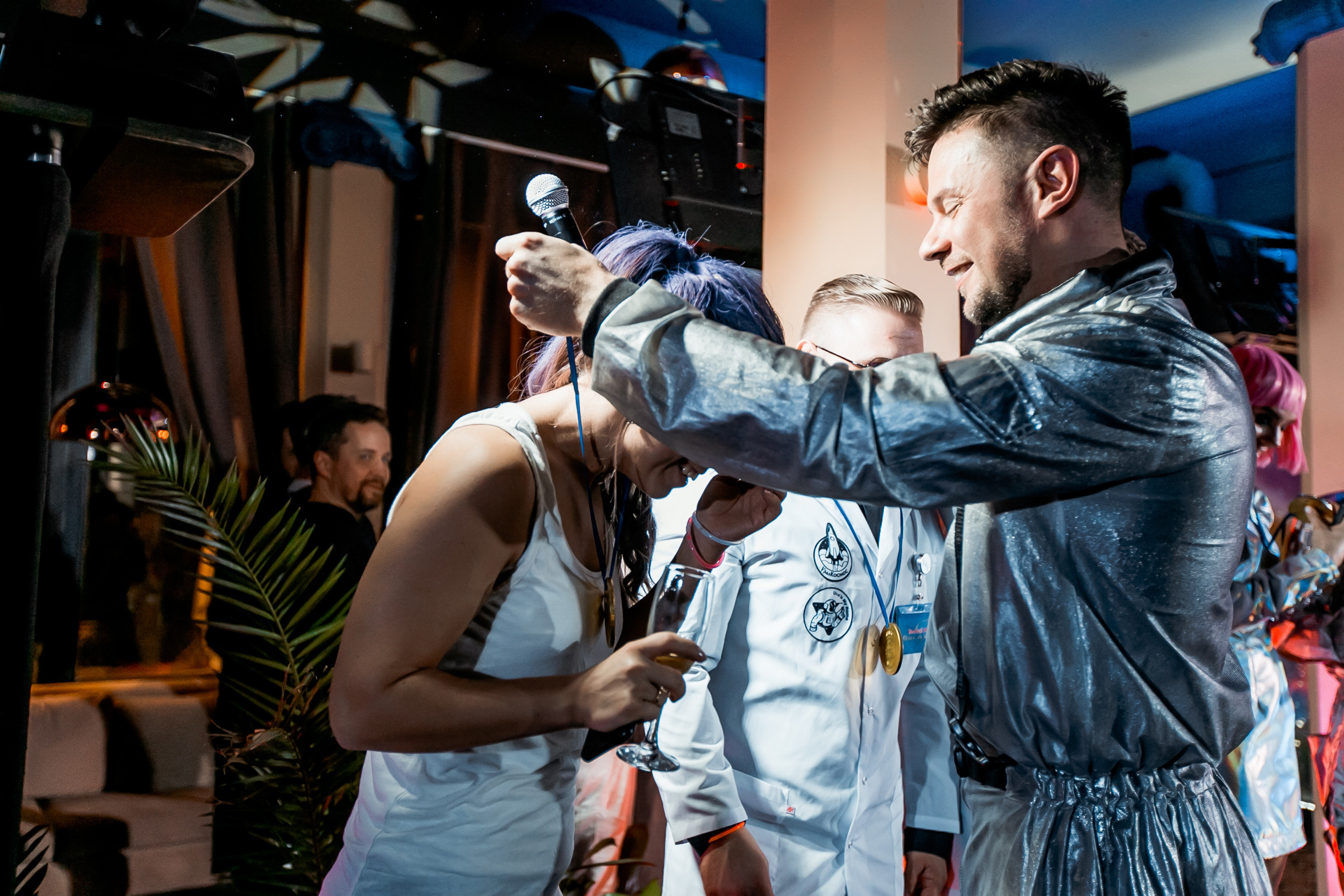 Космическая вечеринка RED BULL. Репортажный фотограф в Сочи Дмитрий Ветринский