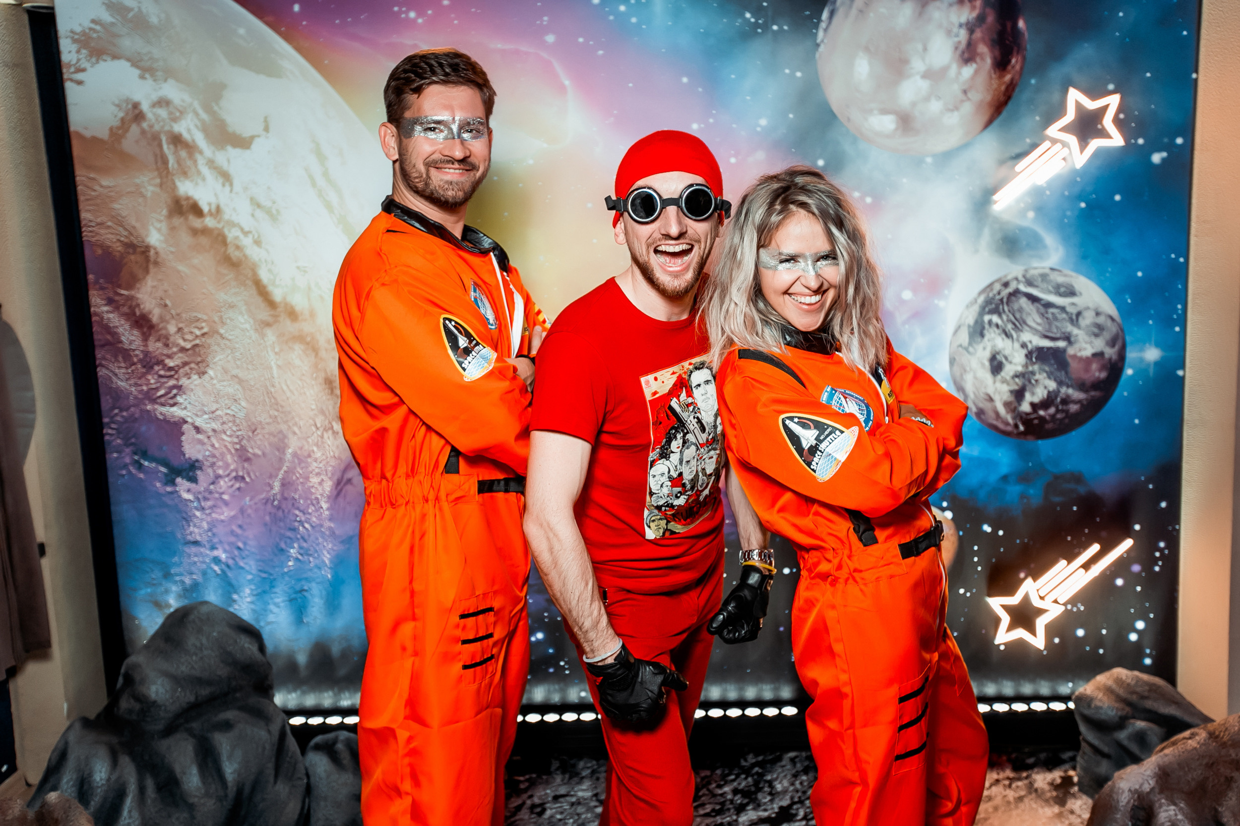 Космическая вечеринка RED BULL. Репортажный фотограф в Сочи Дмитрий Ветринский