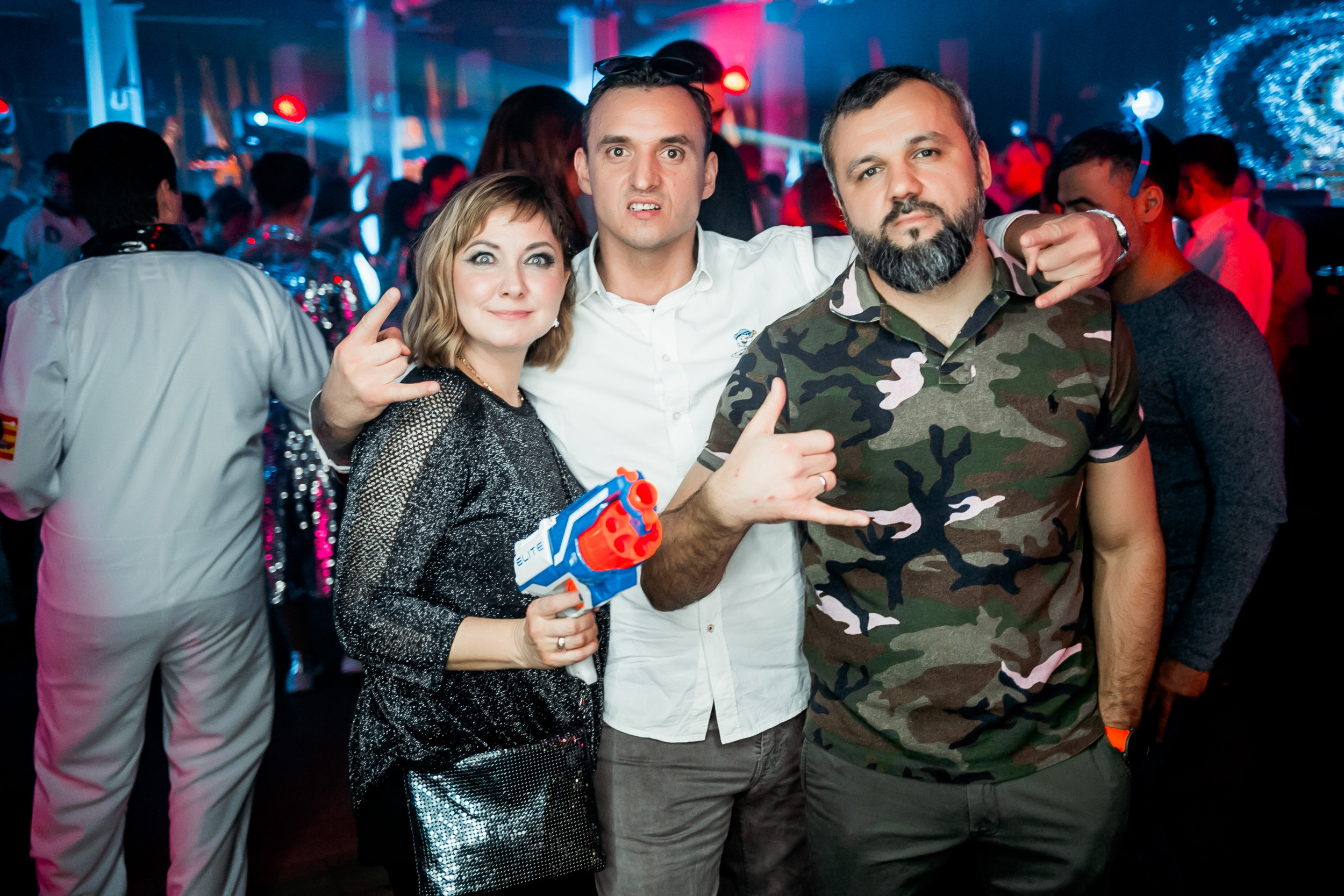 Космическая вечеринка RED BULL. Репортажный фотограф в Сочи Дмитрий Ветринский