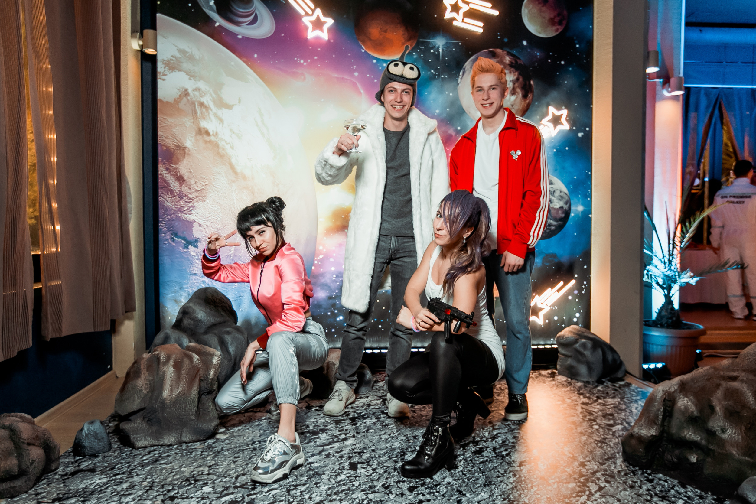 Космическая вечеринка RED BULL. Репортажный фотограф в Сочи Дмитрий Ветринский